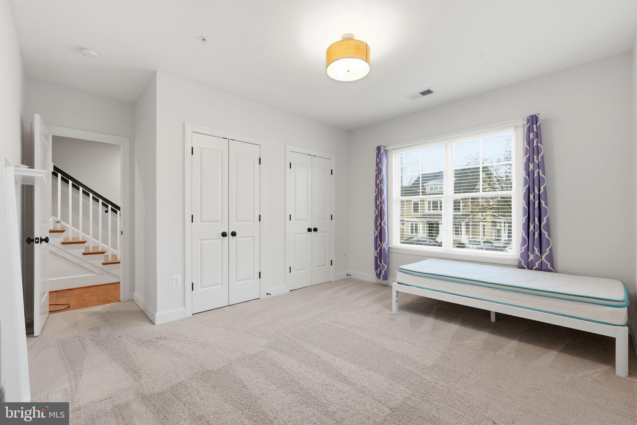 GLENBROOK VILLAGE - Residential