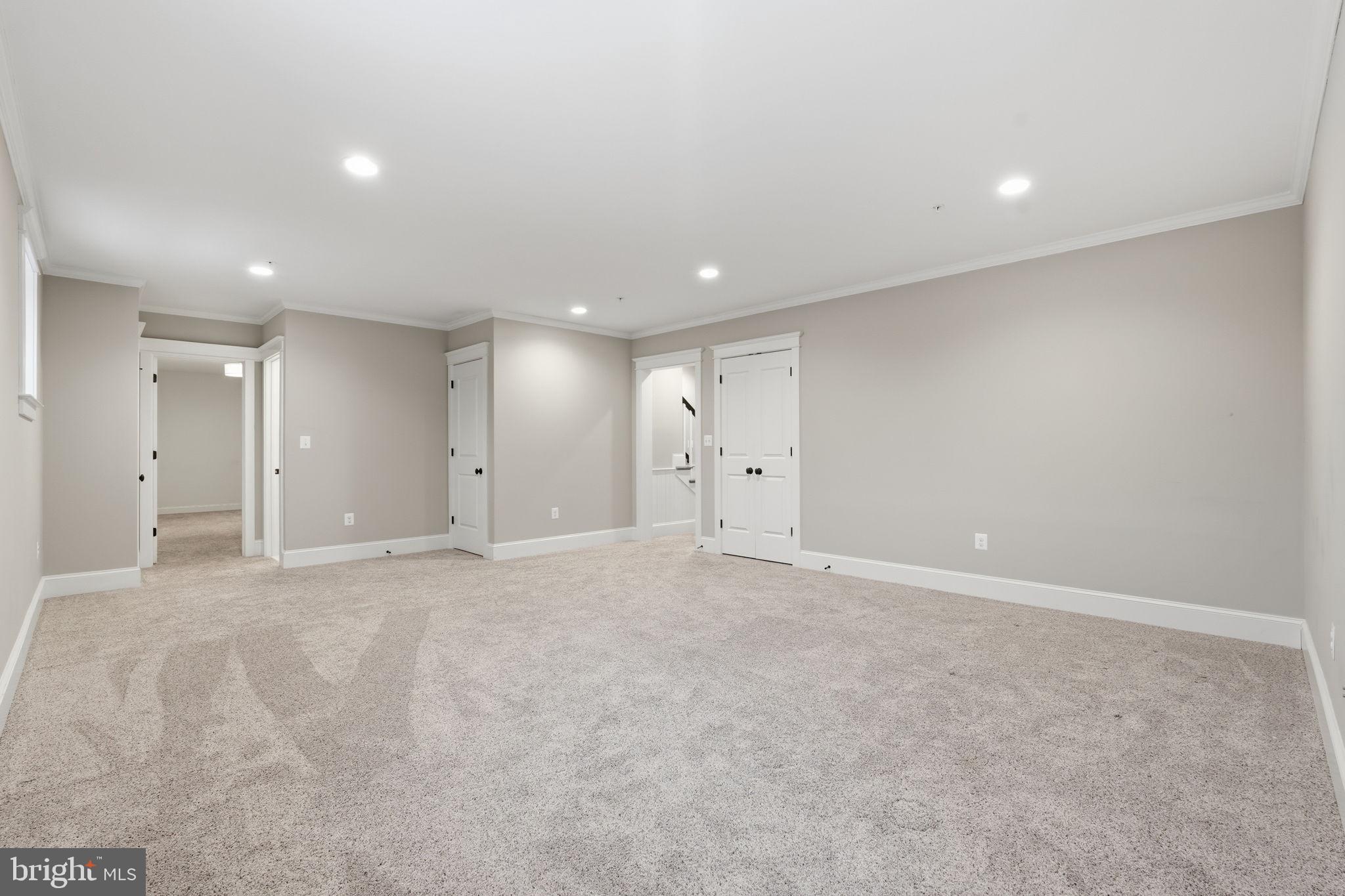 GLENBROOK VILLAGE - Residential