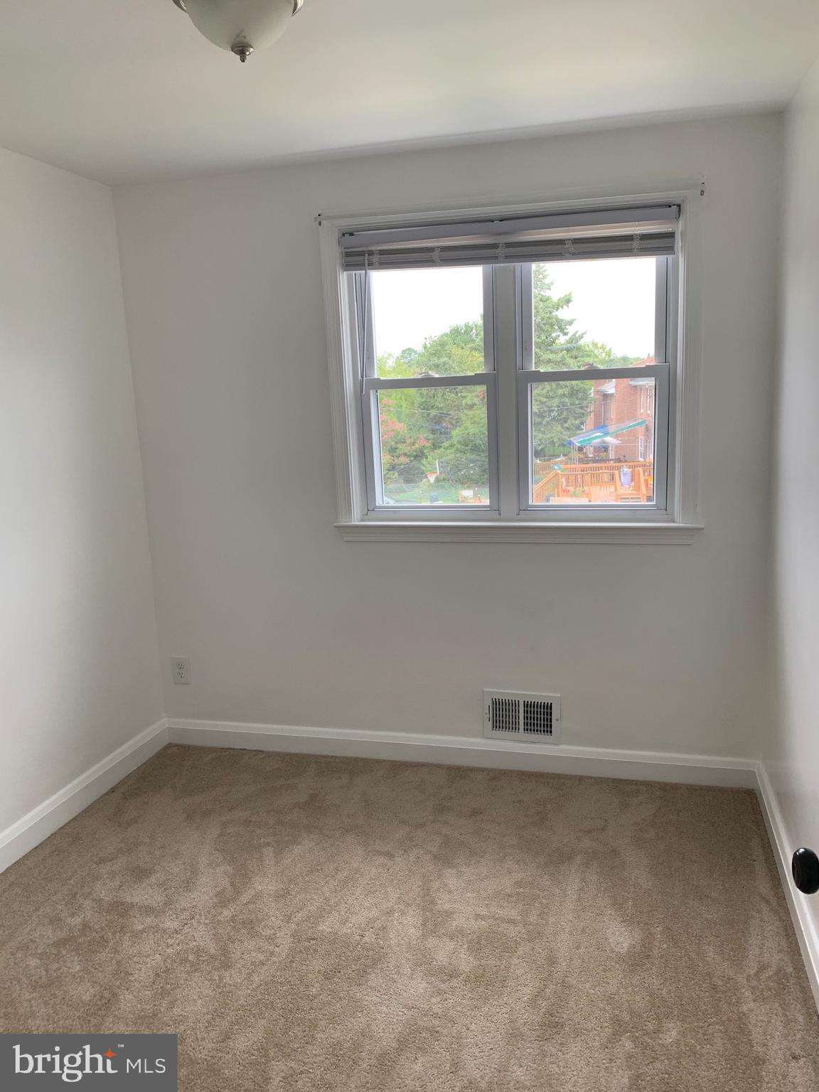 HILLENDALE - Residential