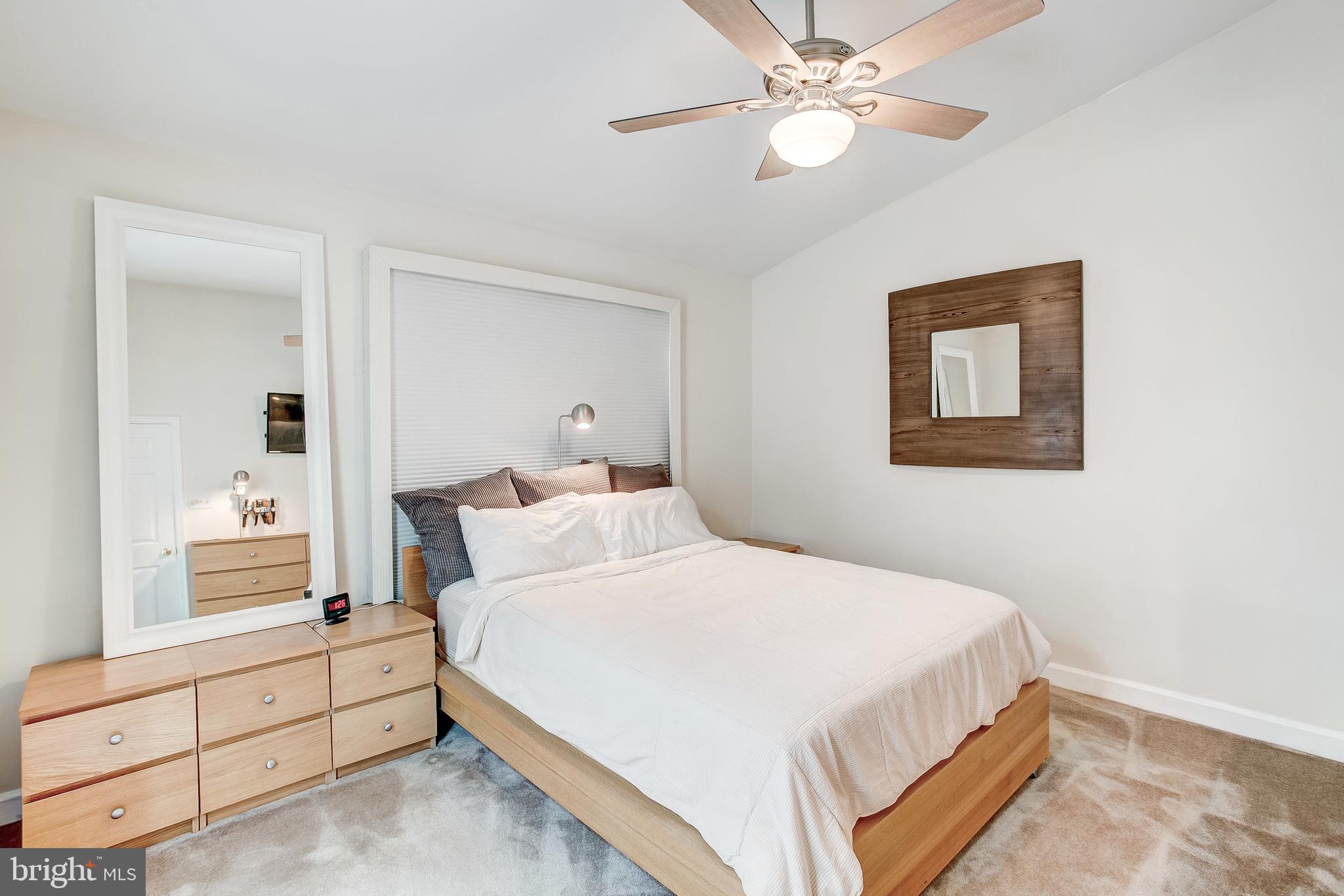 BROADVIEW - Residential