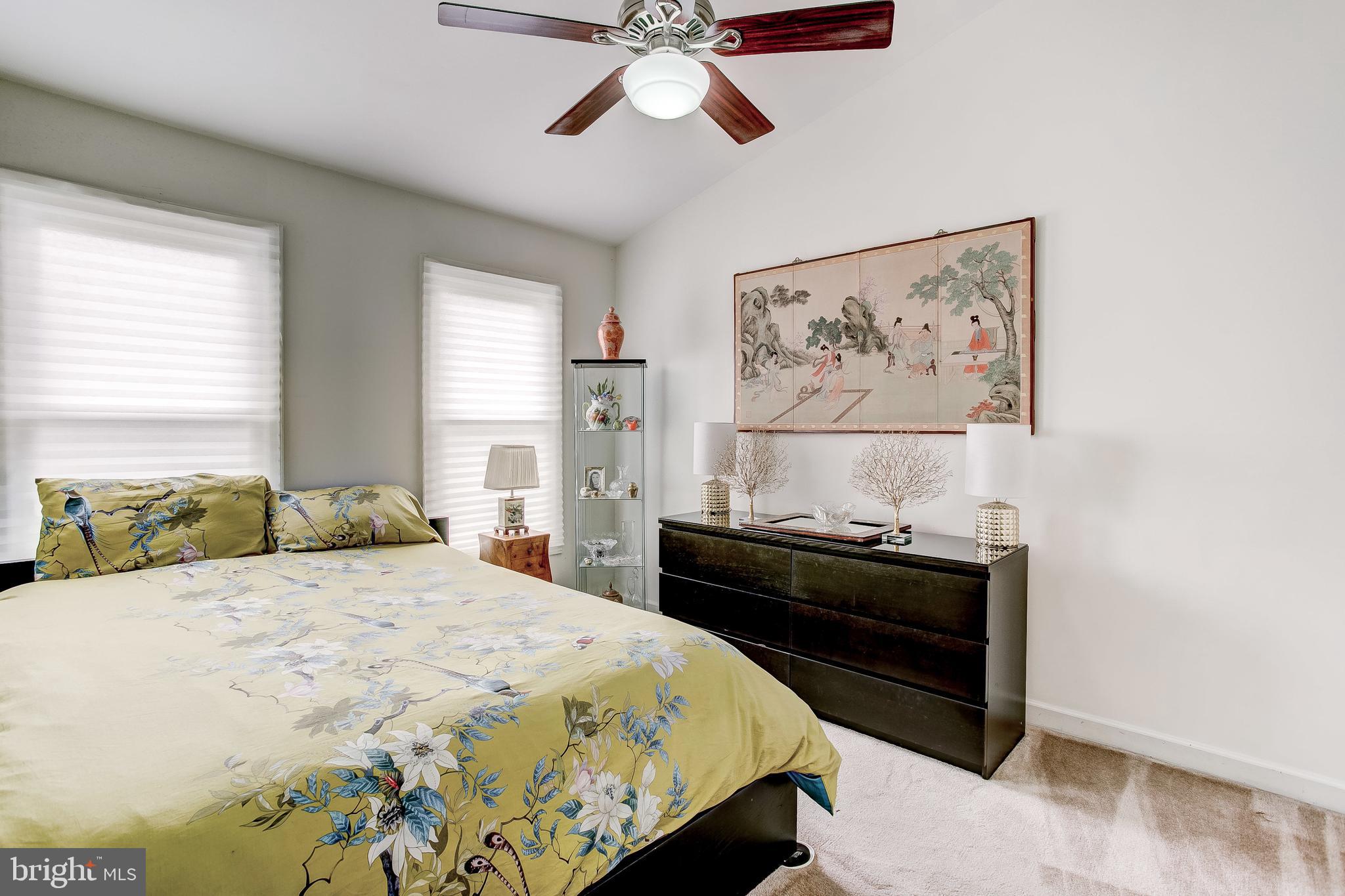 BROADVIEW - Residential