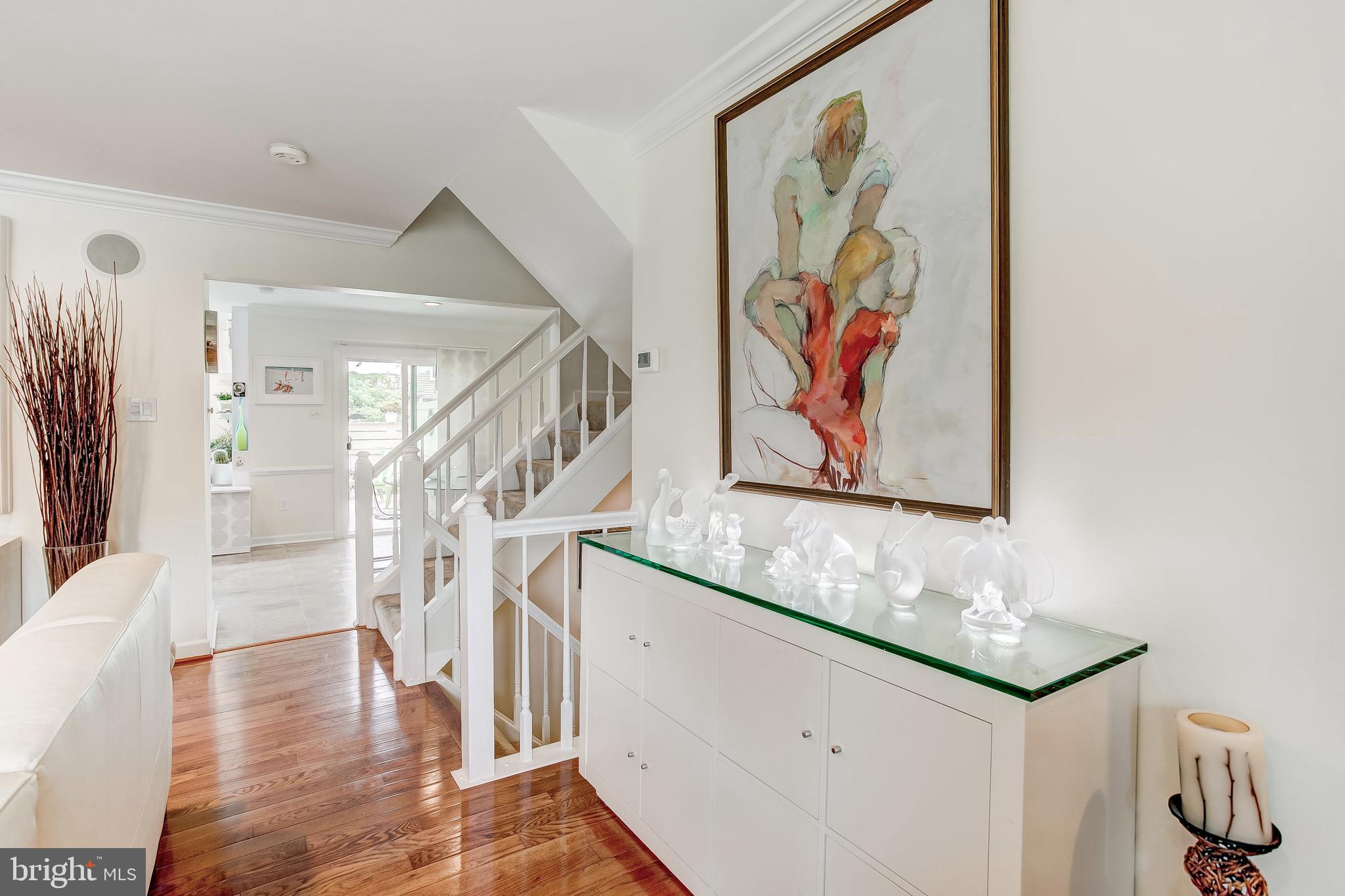 BROADVIEW - Residential