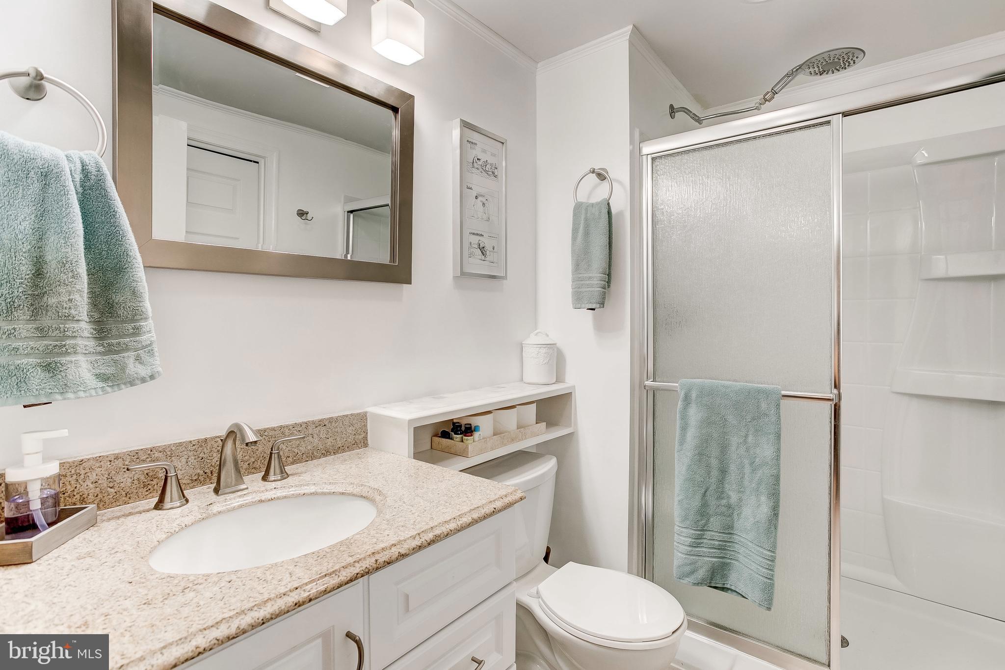 BROADVIEW - Residential