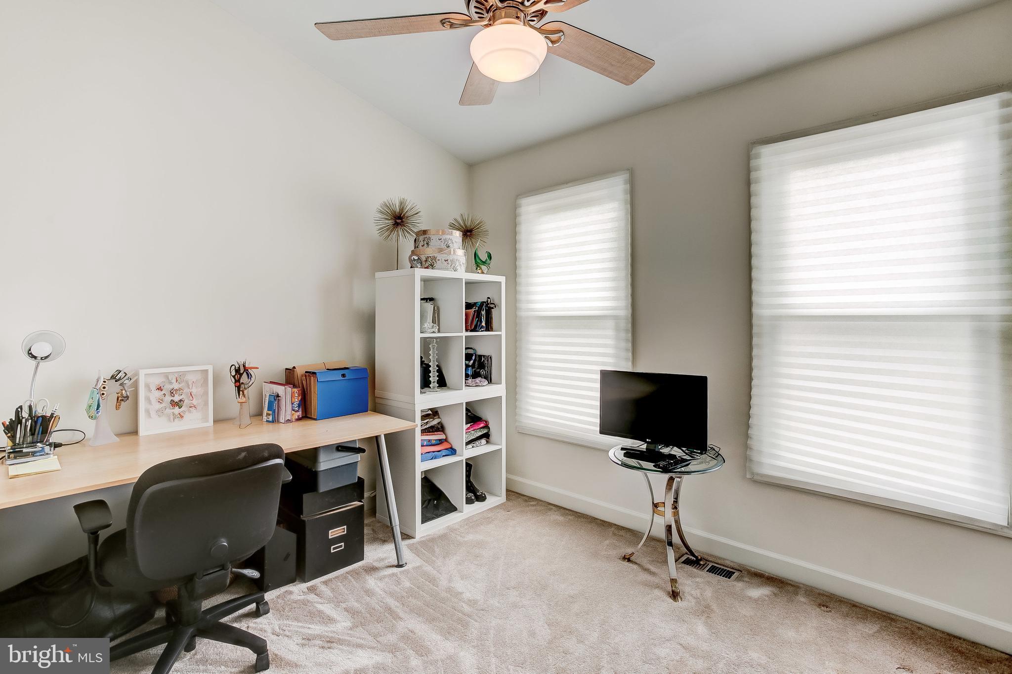 BROADVIEW - Residential