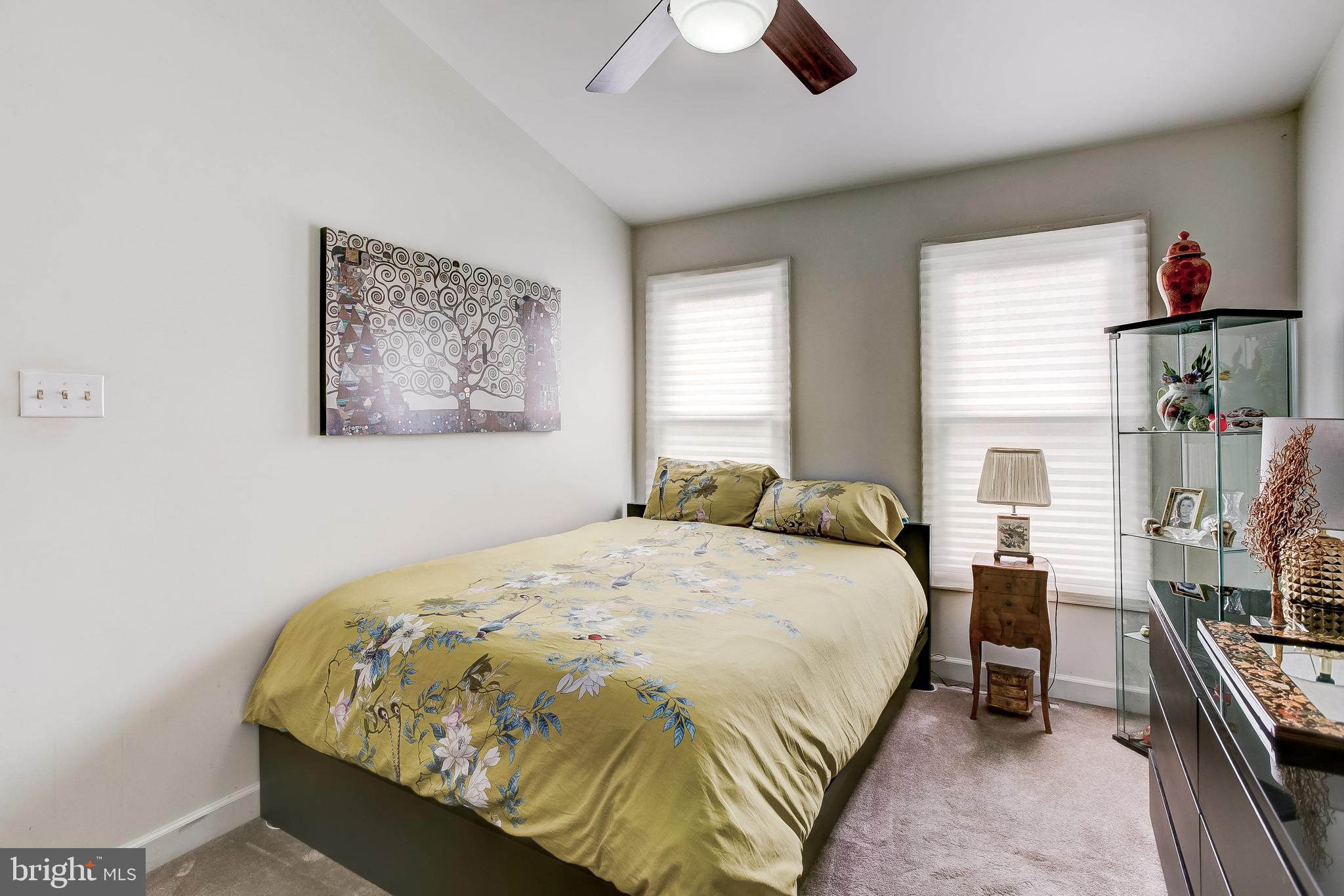 BROADVIEW - Residential