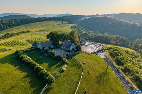24981 BLUE RIDGE PKWY VESUVIUS VA 24483