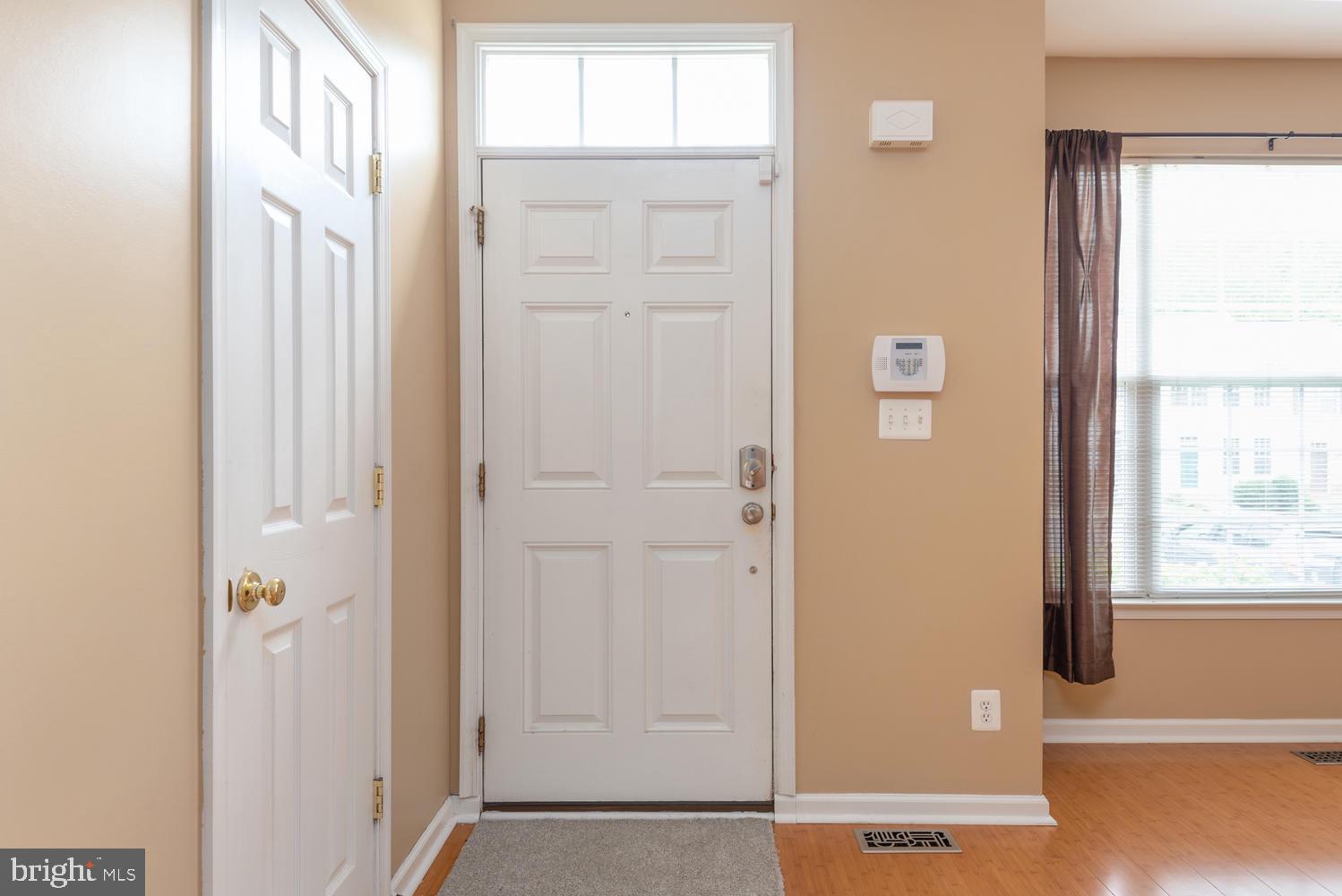 LAFAYETTE VILLAGE - Residential