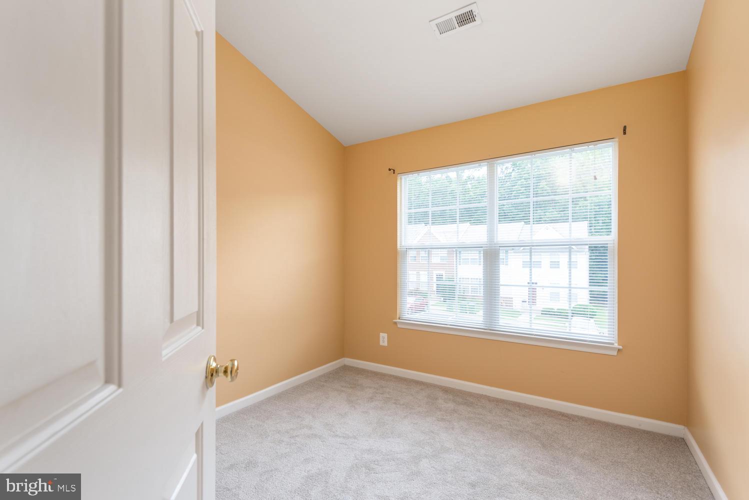 LAFAYETTE VILLAGE - Residential