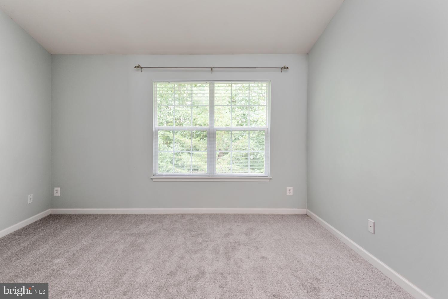 LAFAYETTE VILLAGE - Residential