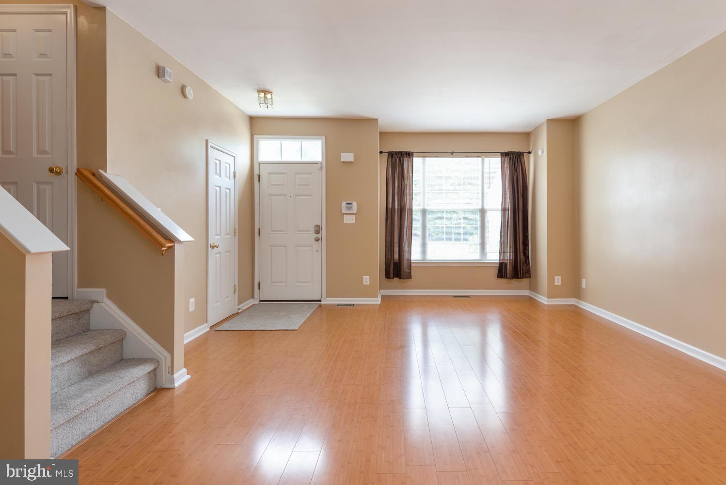 LAFAYETTE VILLAGE - Residential