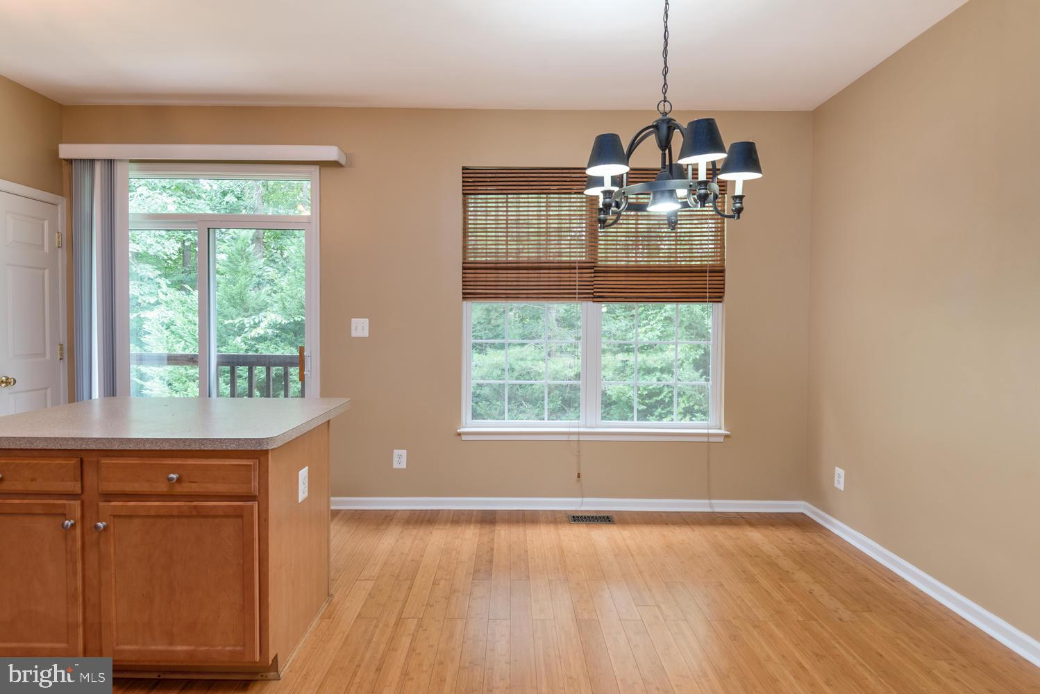 LAFAYETTE VILLAGE - Residential