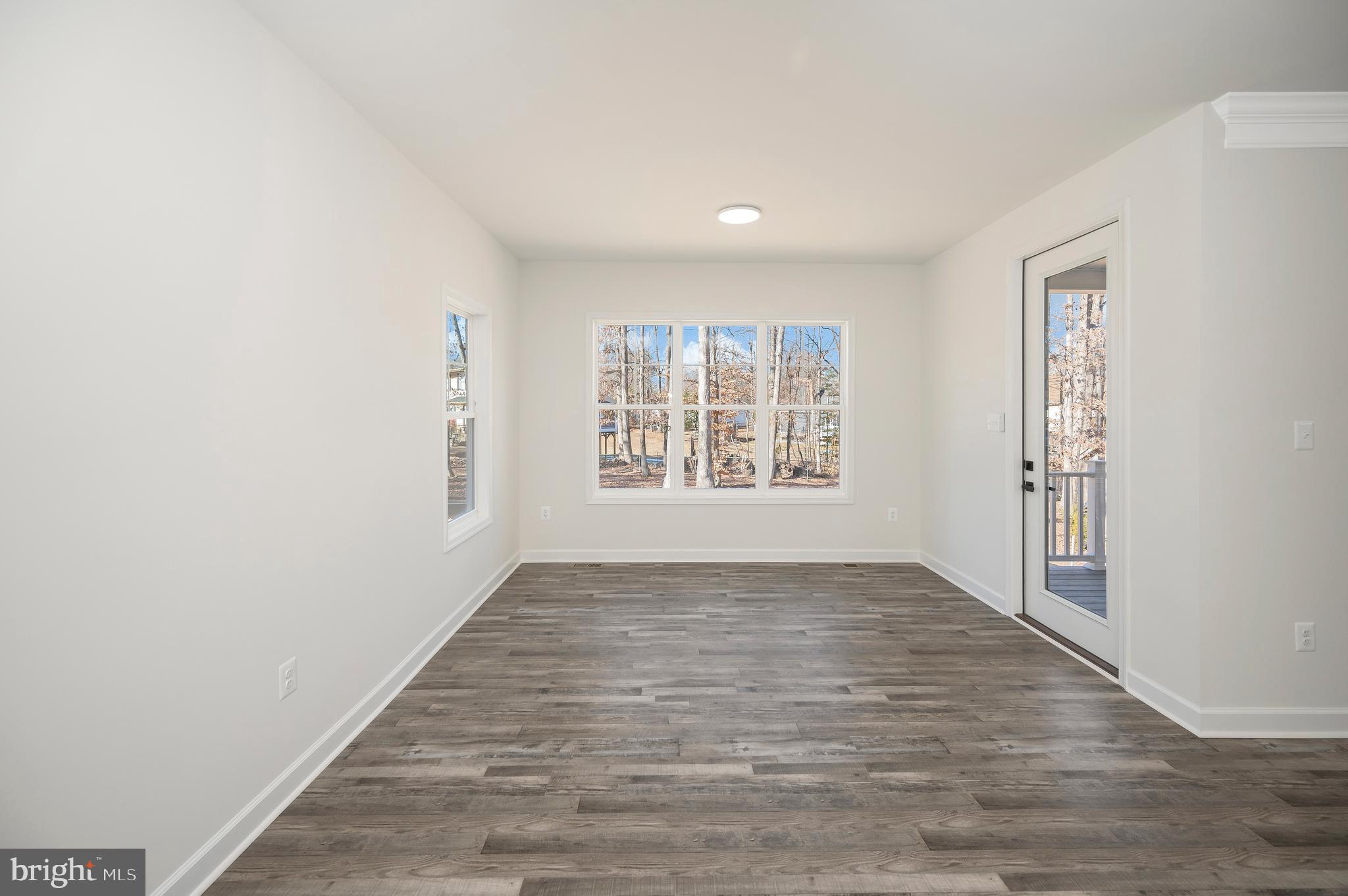 WAVERLY VILLAGE - Residential