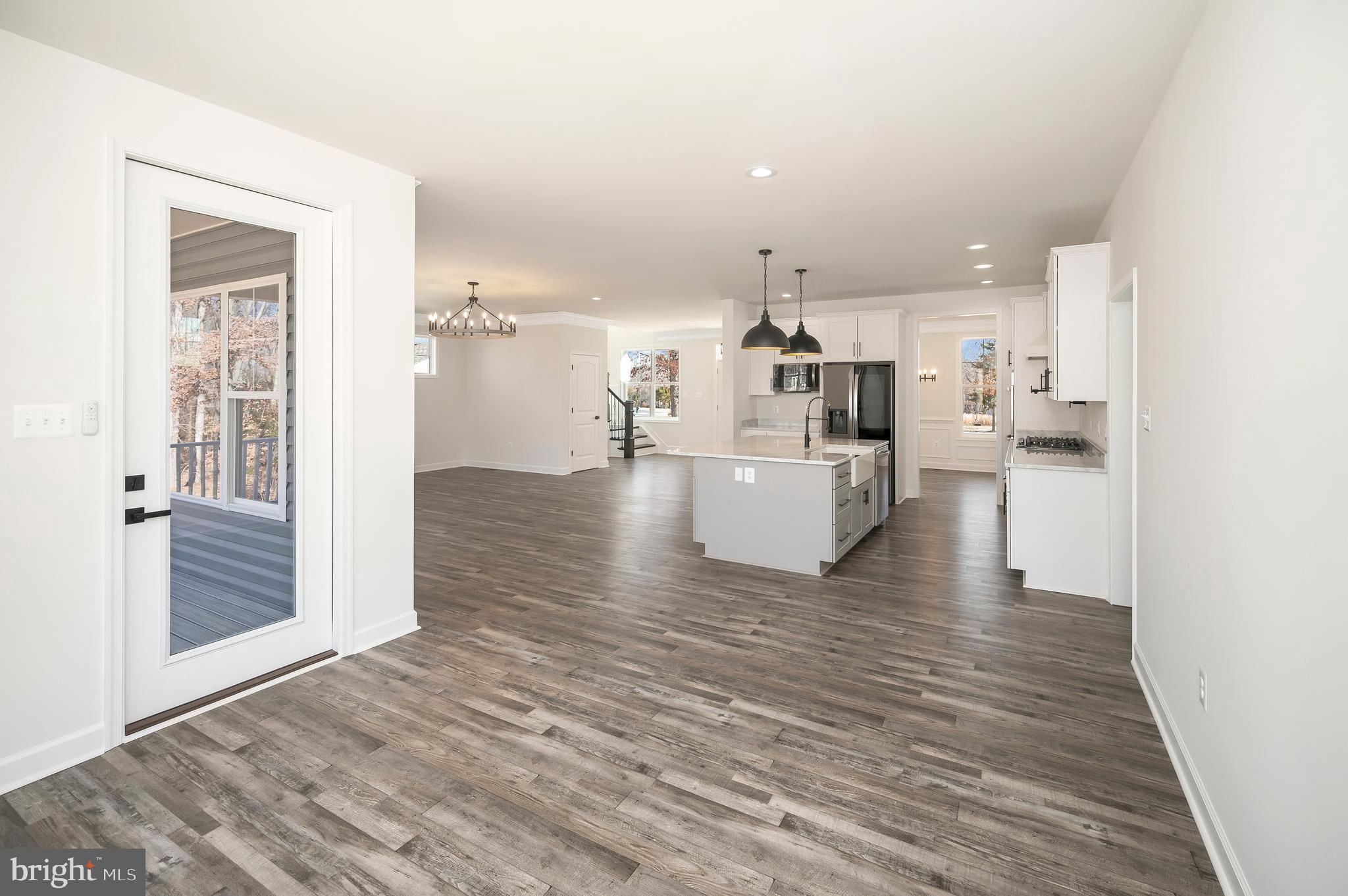 WAVERLY VILLAGE - Residential