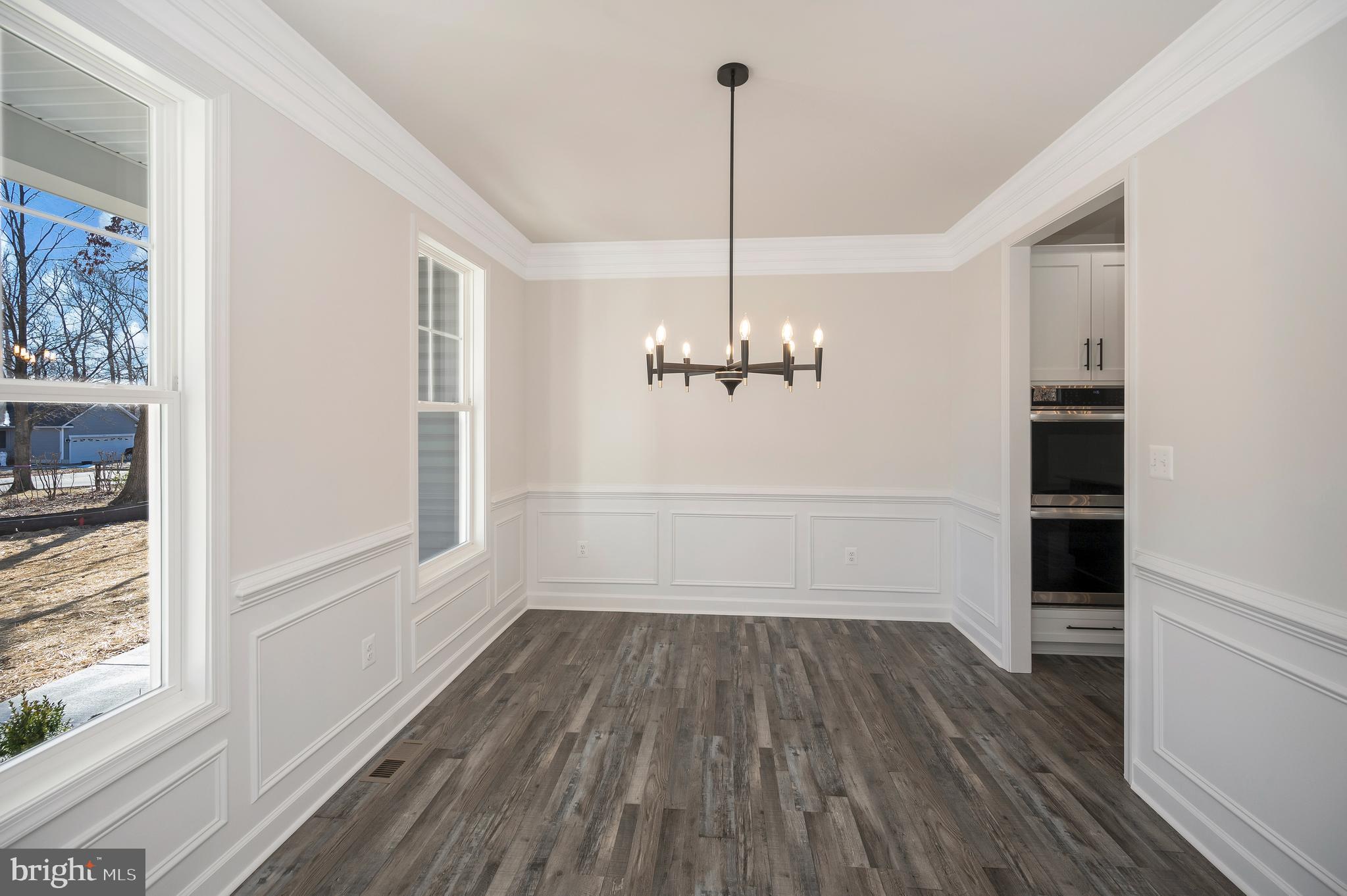 WAVERLY VILLAGE - Residential