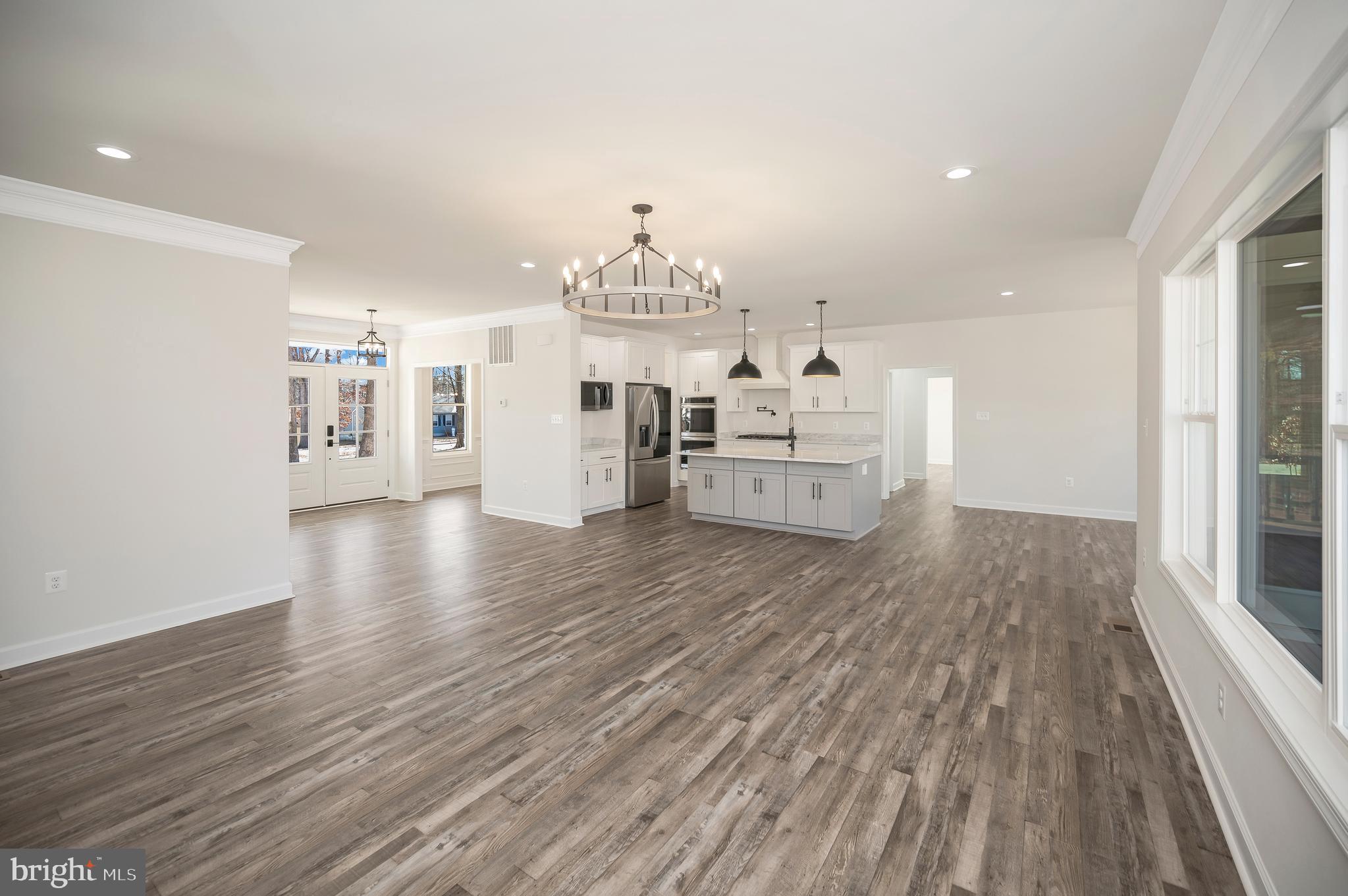 WAVERLY VILLAGE - Residential