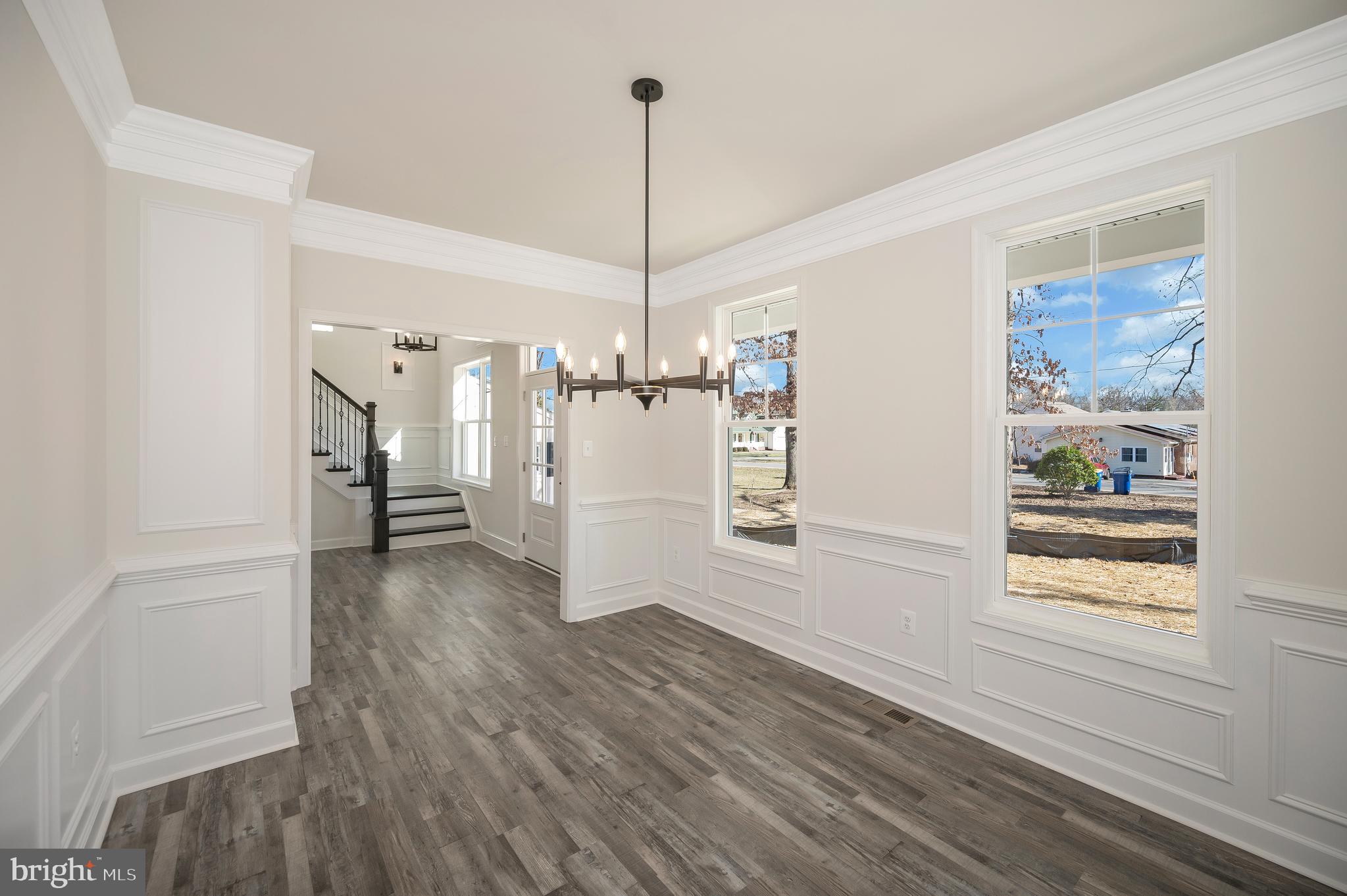 WAVERLY VILLAGE - Residential