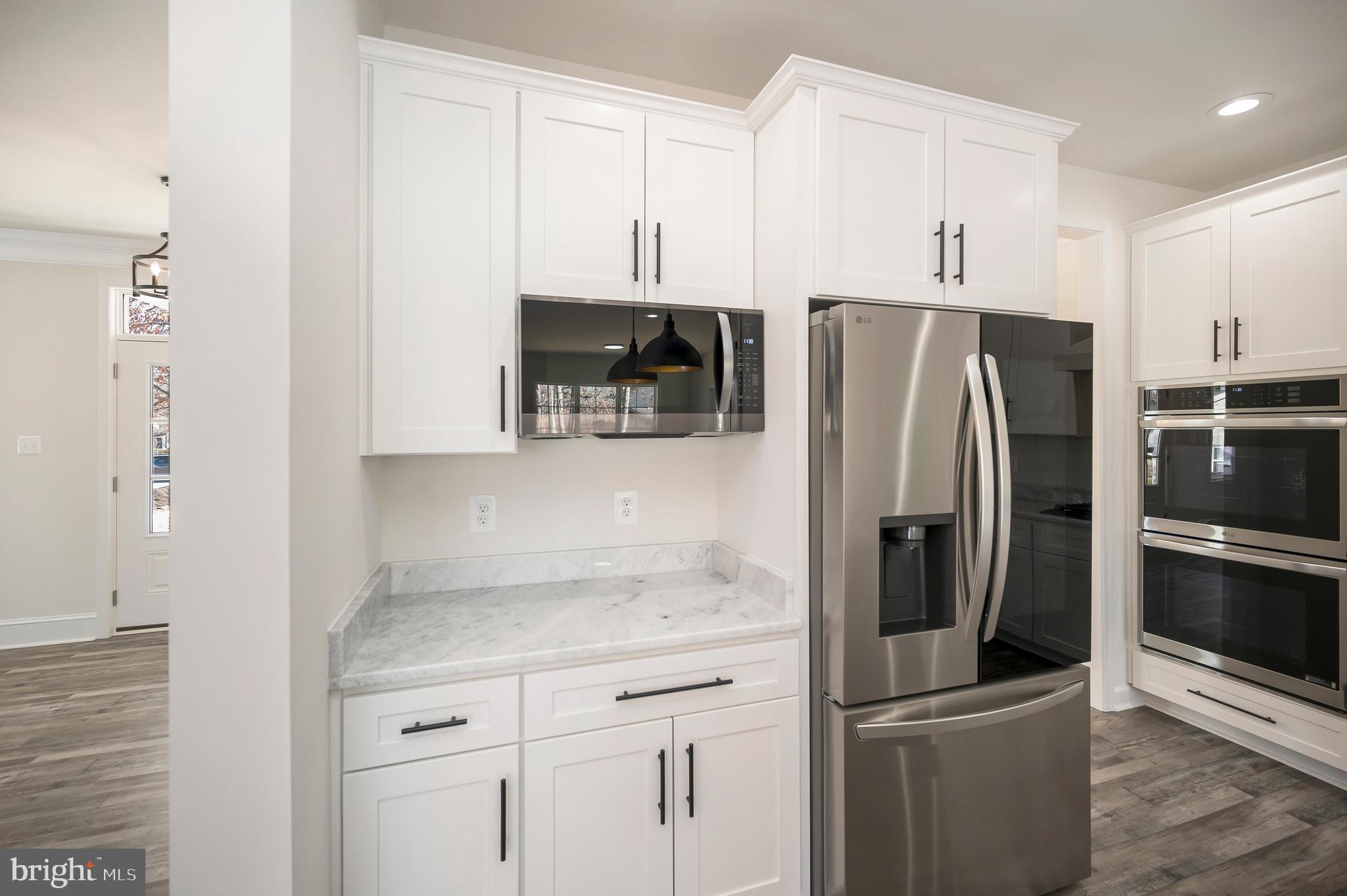 WAVERLY VILLAGE - Residential