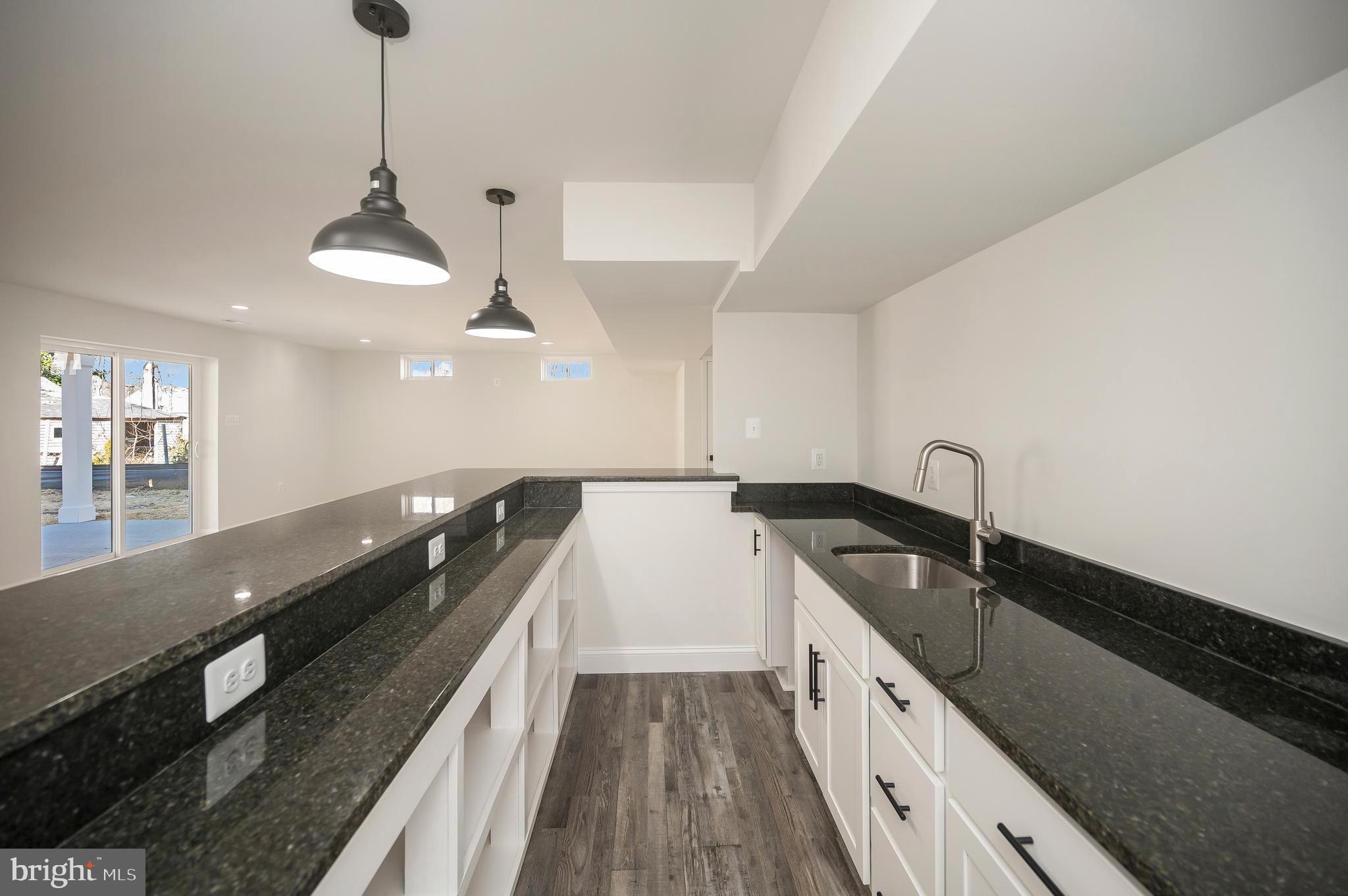 WAVERLY VILLAGE - Residential