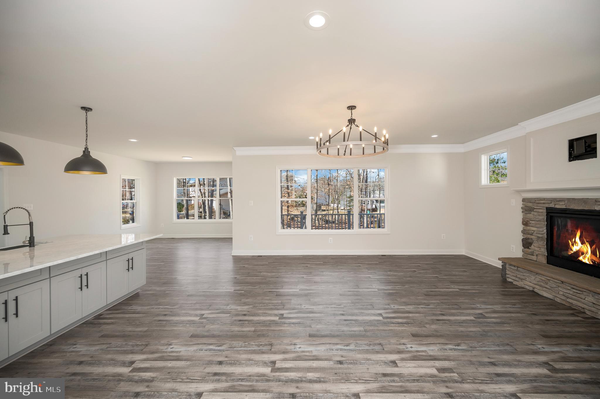 WAVERLY VILLAGE - Residential