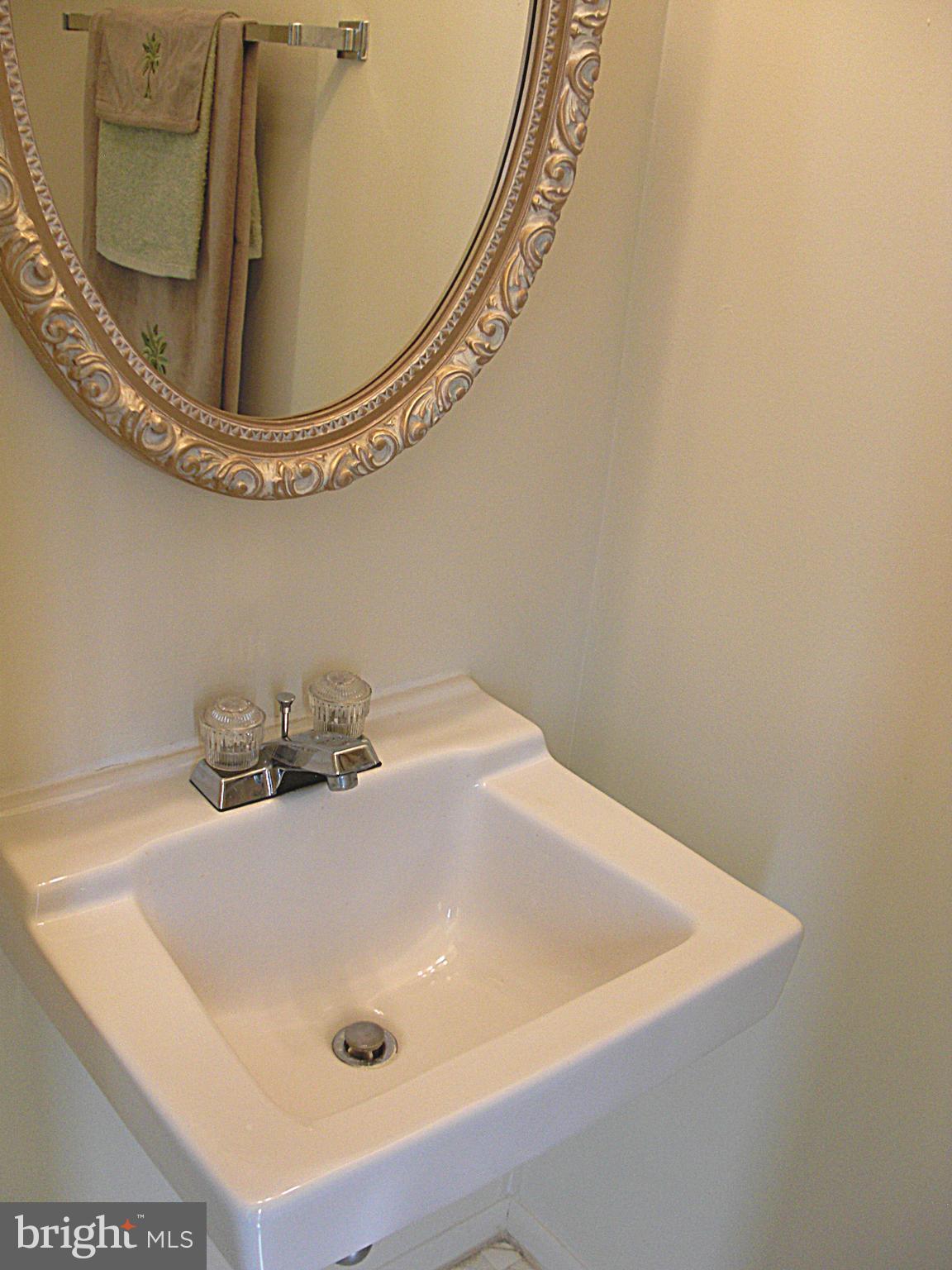 DAMASCUS VALLEY PARK - Residential