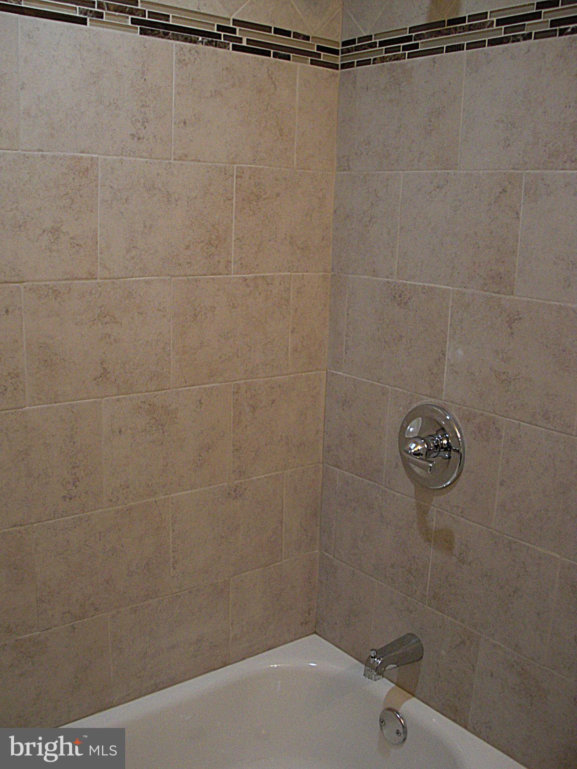 DAMASCUS VALLEY PARK - Residential