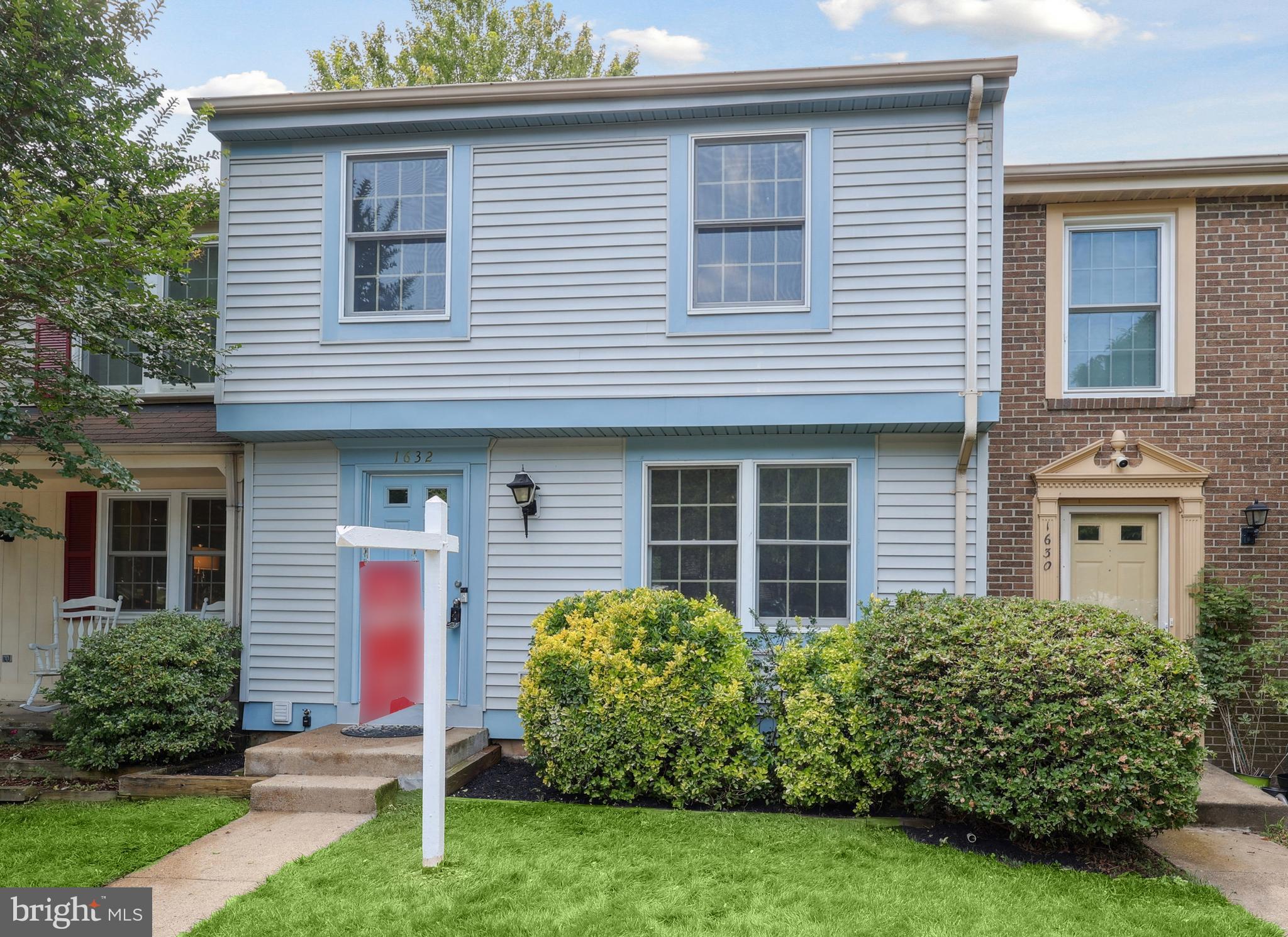 Come and make this your new home in North Reston! Conviently located close to Fairfax Cty Pwky, Reston Town Center, Reston Metro Stations, Route 7, Dulles Airport, and Tysons
This home is ready for you to move into right now! In 2025, the homeowner had the entire house freshly painted, new matching floors on all three levels ( June 2025), (no carpet!), new light fixtures in all rooms, updated full bath on upper level, full bathroom on lower level completed in 2019. The water heater was replaced in May 2025. The kitchen was updated in 2019,
Located in North Reston, where you can walk to North Point Shopping Center and Reston Town Center. Minutes to the Fairfax County Parkway, Route 7, Dulles Airport, and Tyson's. Be a part of the Reston Community, with its 55+ miles of trails, 15 outdoor swimming pools, 54 tennis and pickleball courts, 4 lakes, 800 acres of woodlands, 3 ponds, and so much more!
This 3-level townhome in North Reston, just off the Reston Parkway it offers modern living at its best. The home offers an abundance of light from all the windows throughout.
The open floor plan on the main level offers a Living area, a dining area, plus a kitchen with Stainless Steel appliances, Granite kitchen counters, and lots of windows to let in all the natural light. The kitchen has eat-in table space.
The large Master Suite on the upper level has a spacious walk-in closet and direct access to the full bathroom. The additional 2 bedrooms also have flooring, new overhead lights, and offer spacious closets as well. The lower level is above ground, with walk-out access to the backyard, windows for lots of light, flooring throughout, a wood-burning fireplace, and a recently updated full bathroom. The laundry room and utility room are located on this level as well.
Enjoy all the Reston Amenities, pools, tennis courts, basketball courts, walking trails and so much more. A commuter's dream minutes to all Reston Metro Stations, Dulles Airport, Herndon Metro Station, Monroe Park & Ride, Route 28, Route 50, and the Toll Road. Walk to North Point Shopping Center and minutes to Reston Town Center. Easy access to shopping, dining, and entertainment options abound! reserved assigned parking spots and visitor parking throughout the neighborhood.