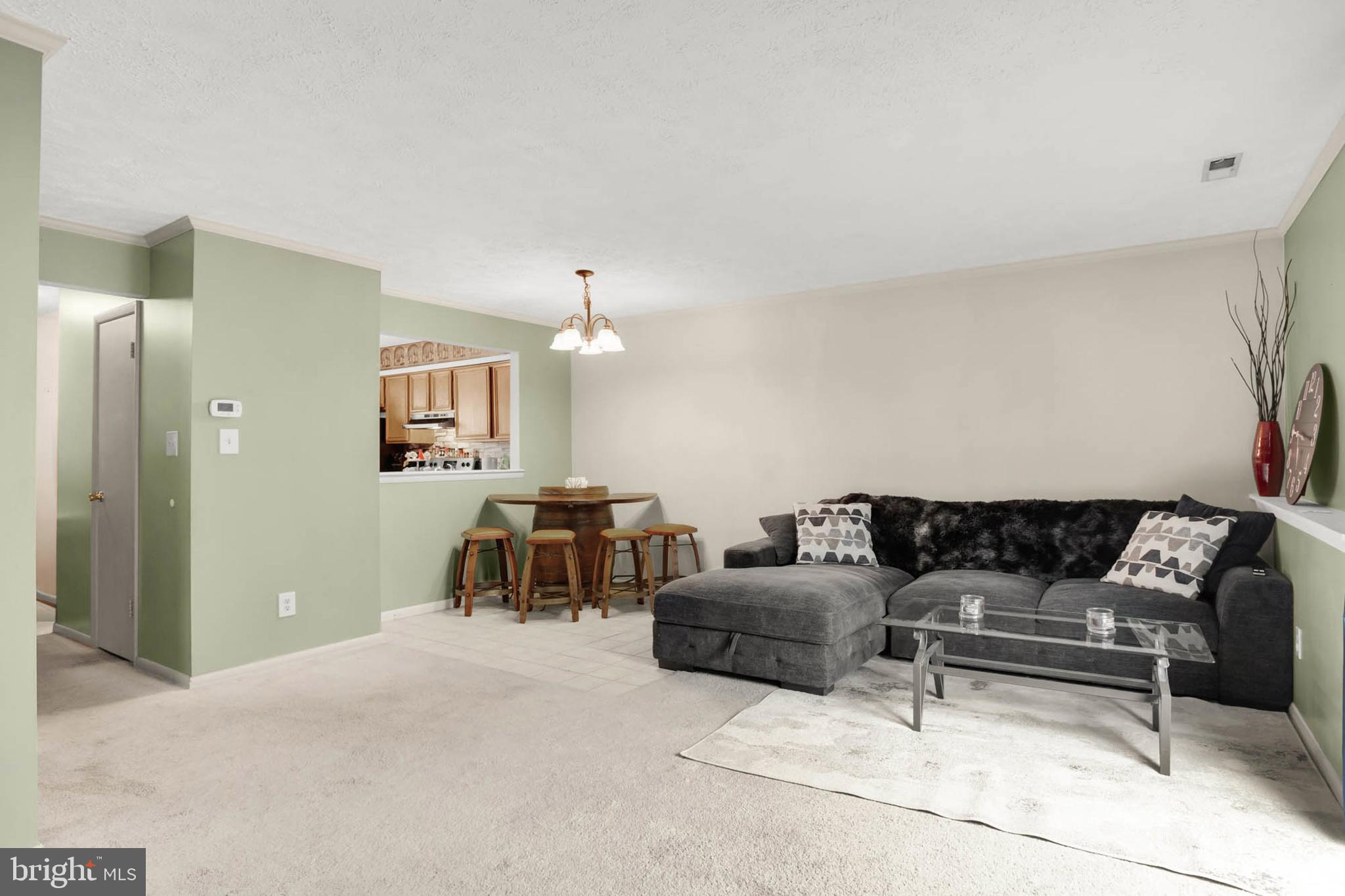 VILLAGE OF PAWNEE - Residential