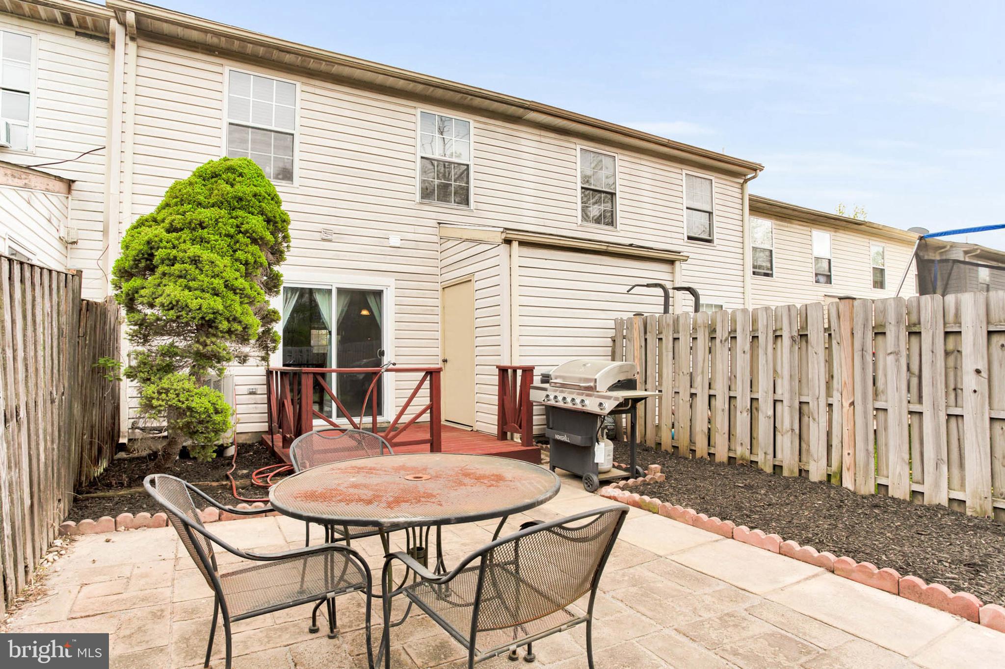 VILLAGE OF PAWNEE - Residential