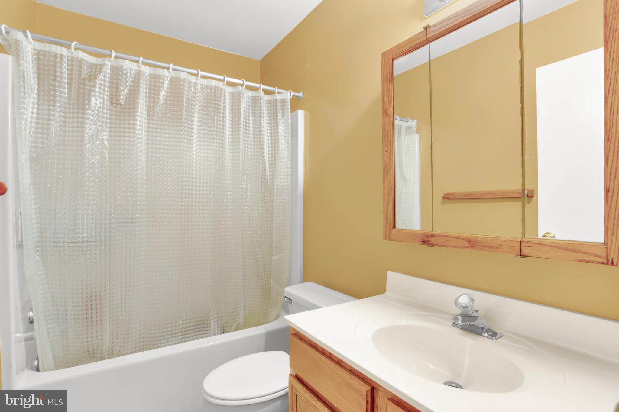 VILLAGE OF PAWNEE - Residential