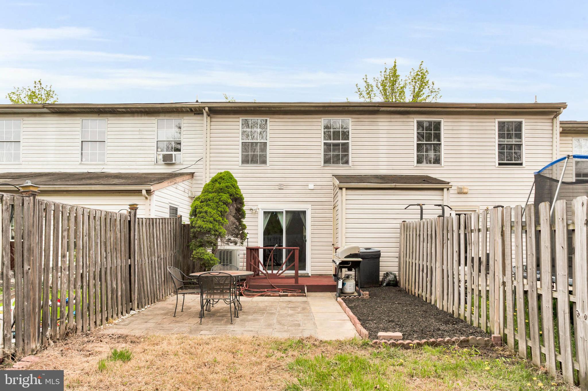 VILLAGE OF PAWNEE - Residential