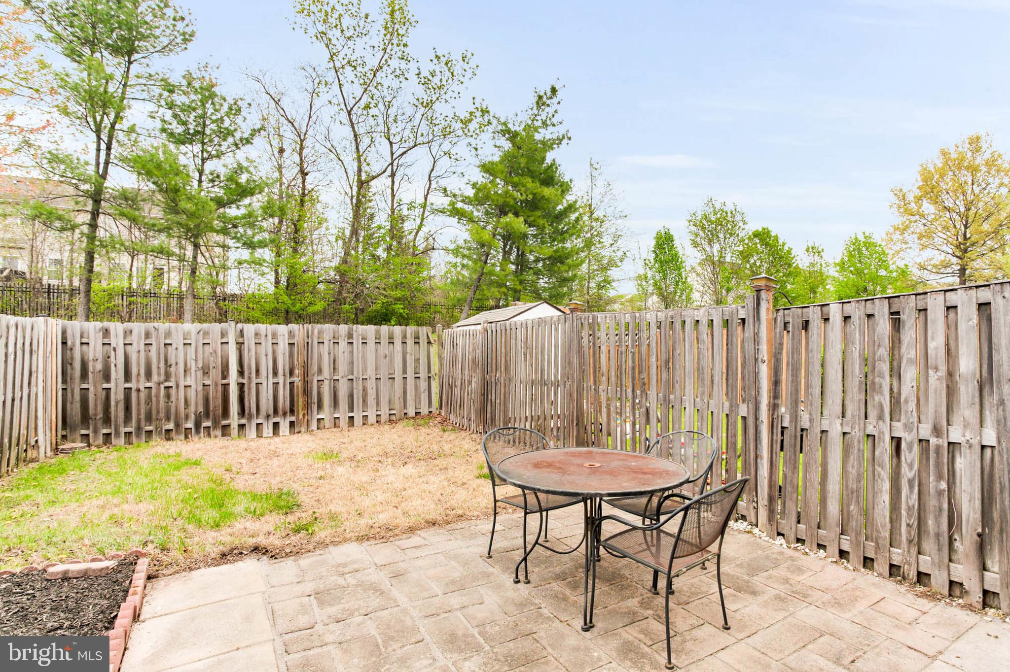 VILLAGE OF PAWNEE - Residential