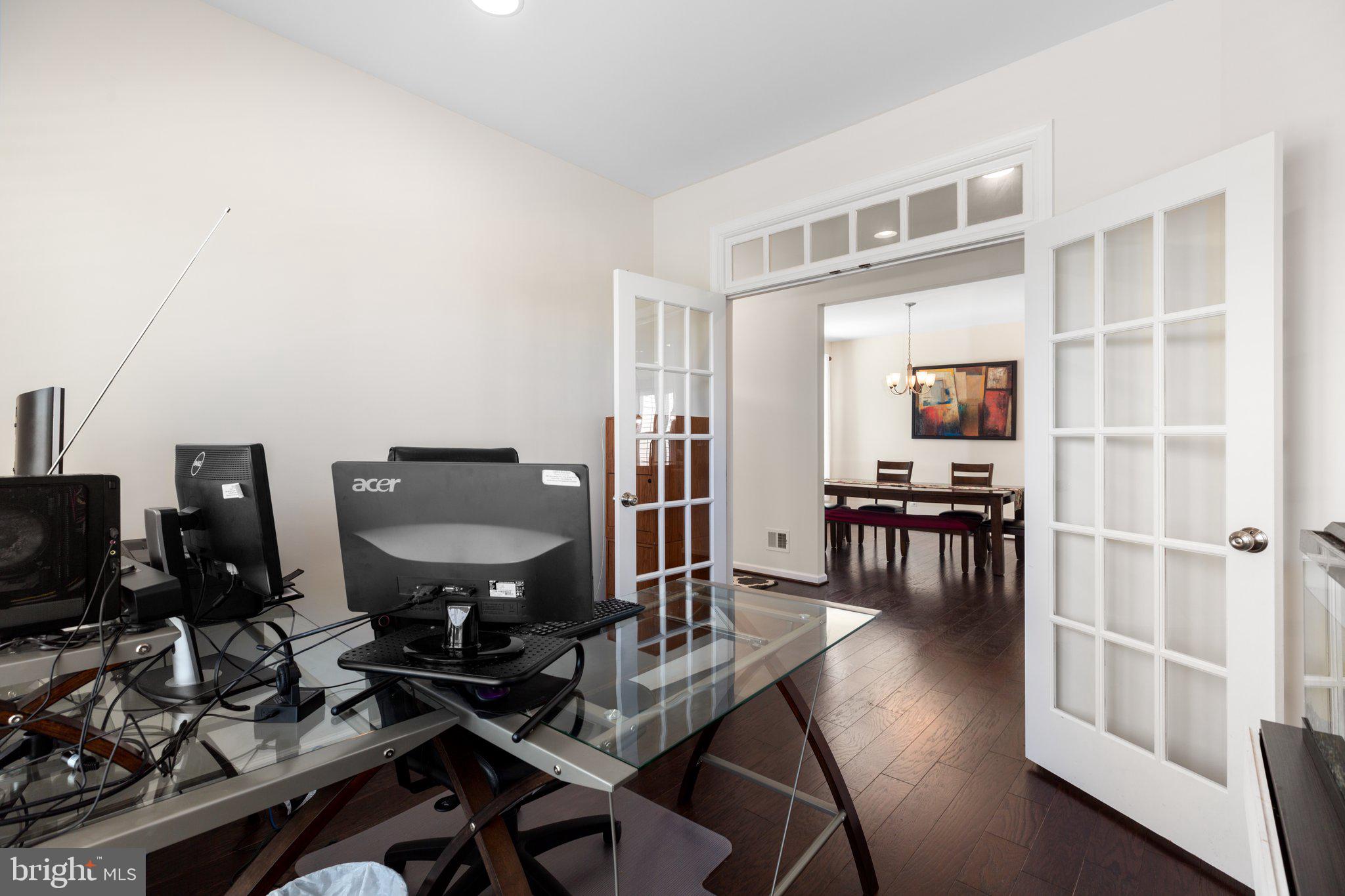 EMBREY MILL - Residential