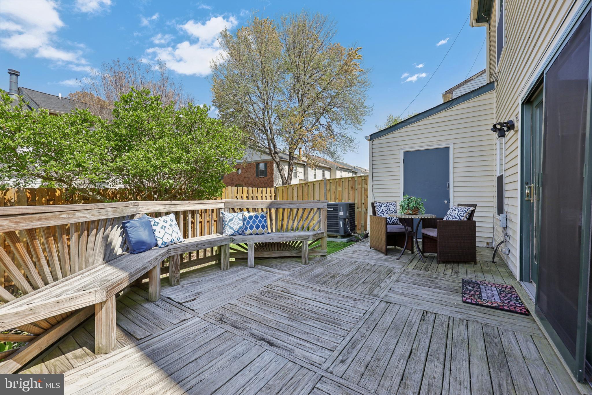 GIDEON SQUARE - Residential