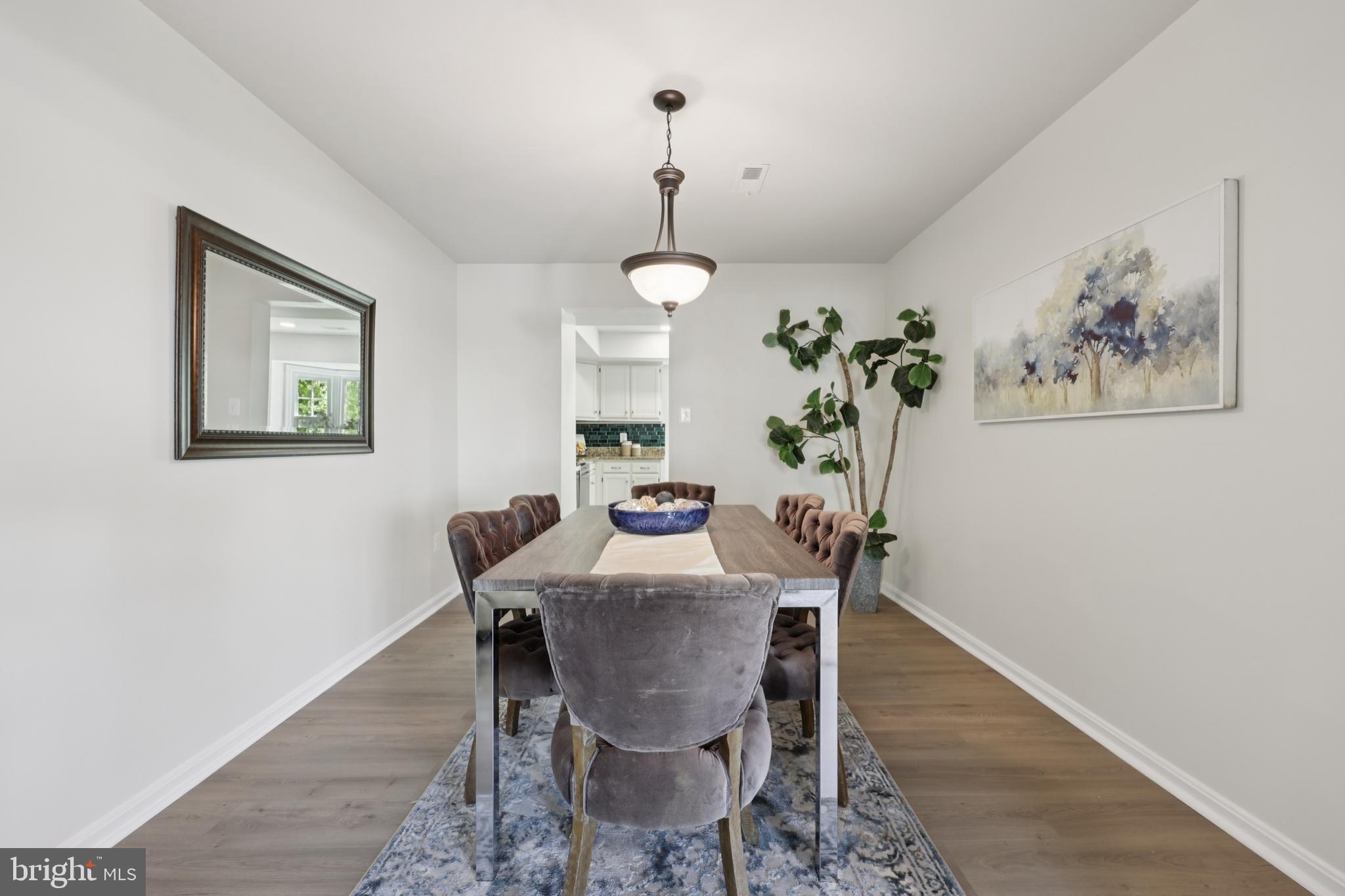 GIDEON SQUARE - Residential