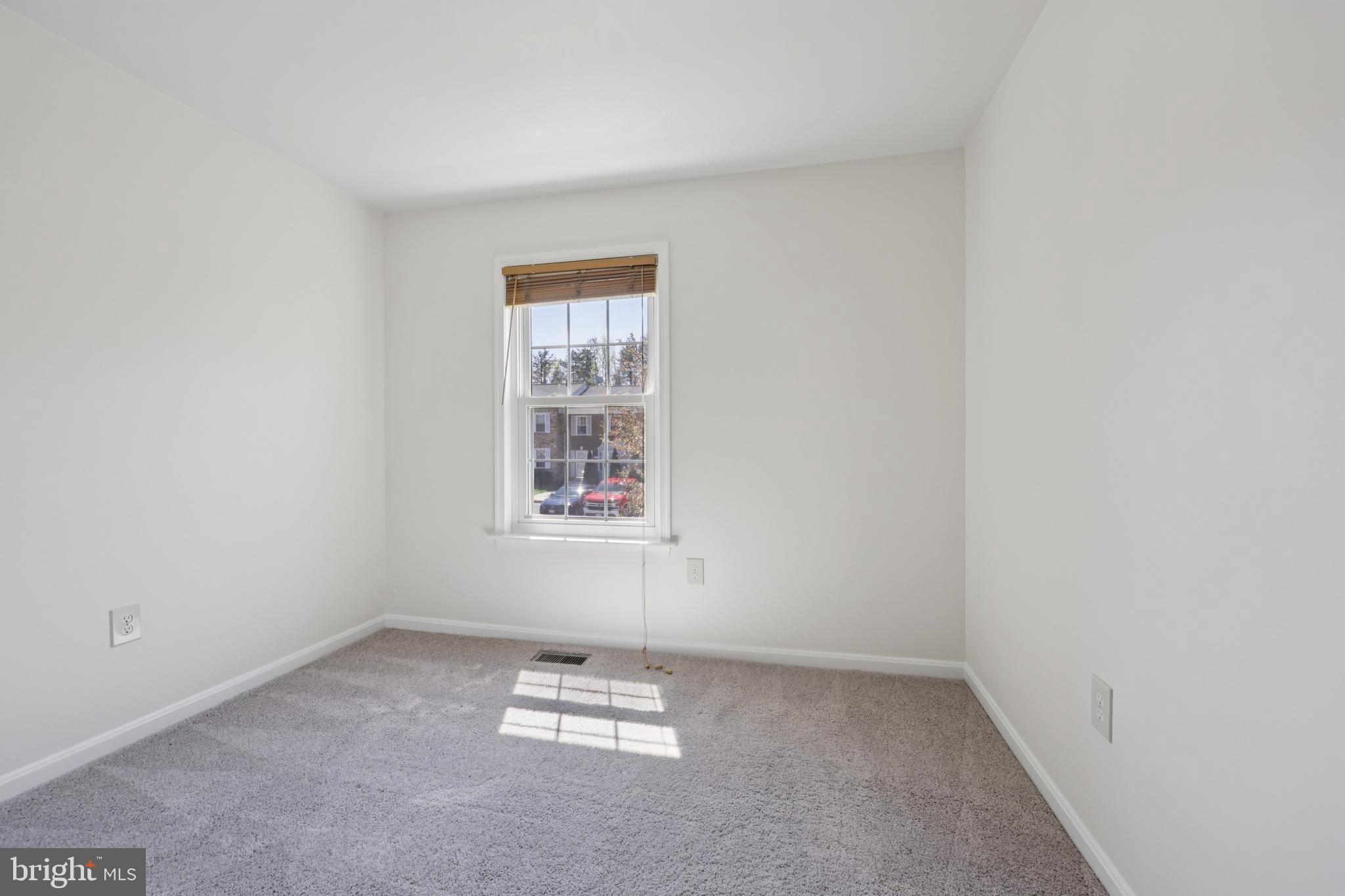 GIDEON SQUARE - Residential