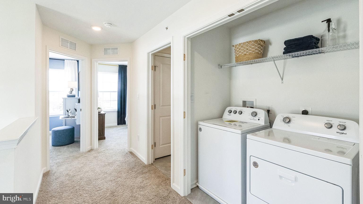 FOGELSVILLE - Residential