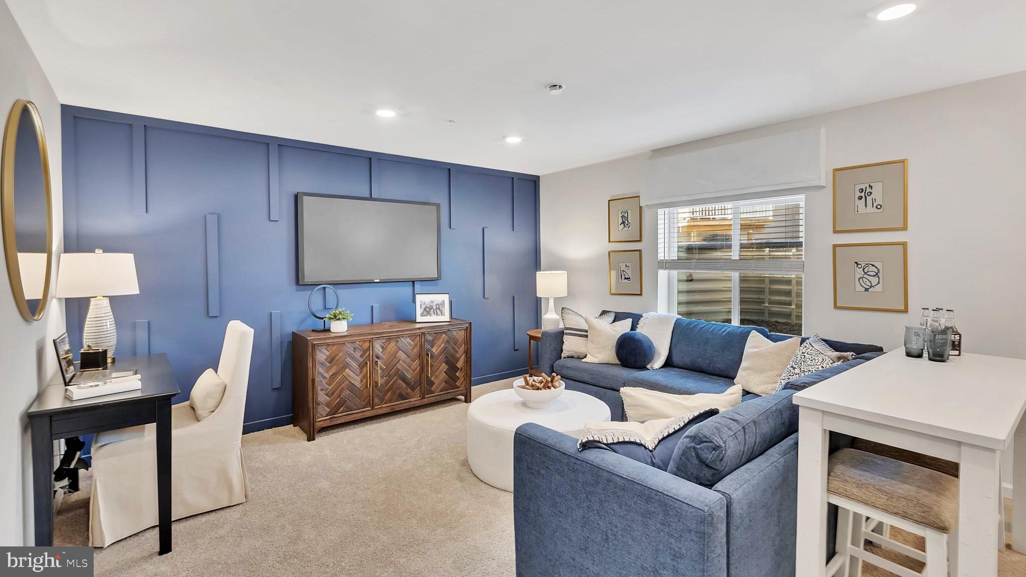 FOGELSVILLE - Residential