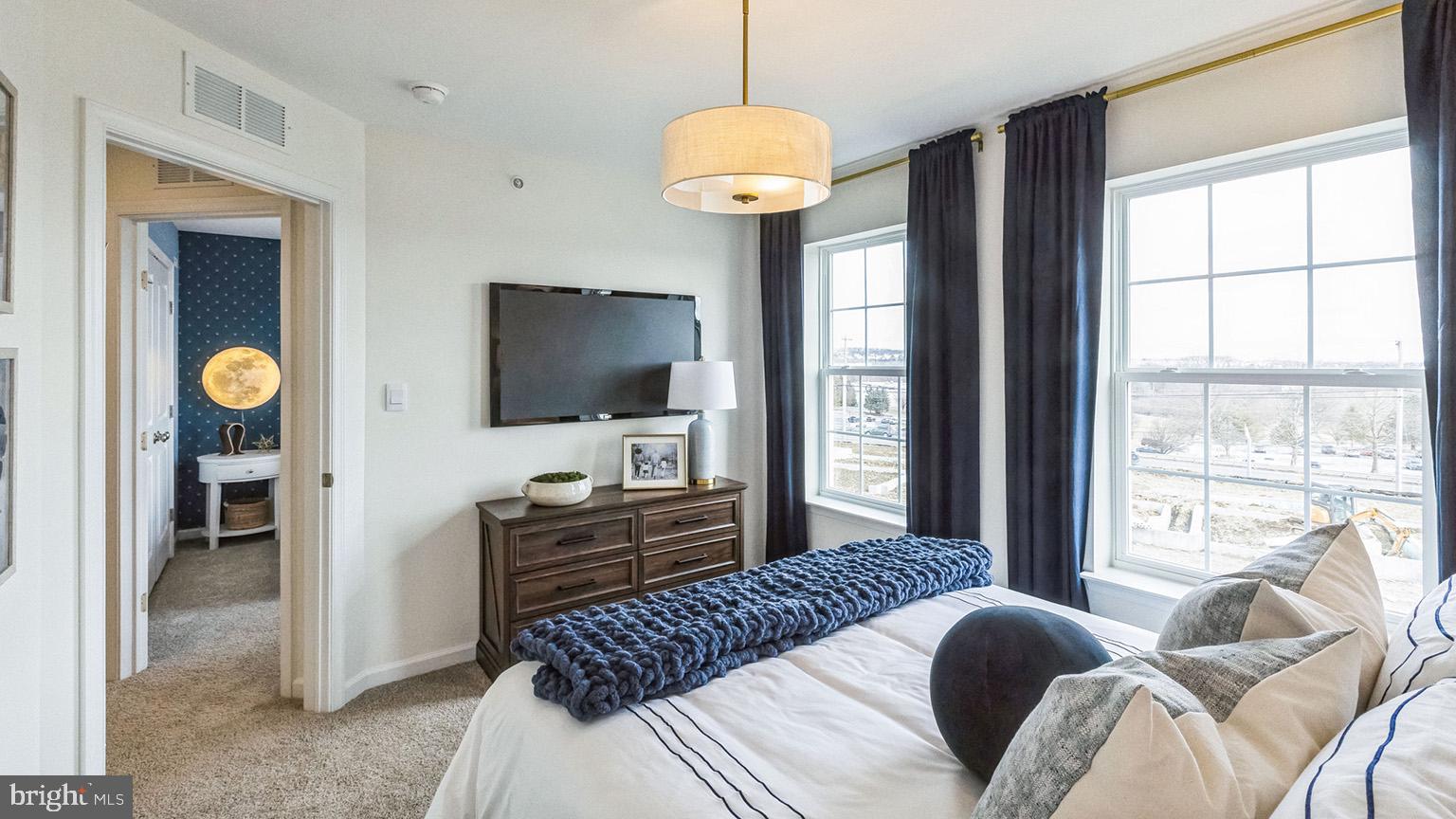 FOGELSVILLE - Residential