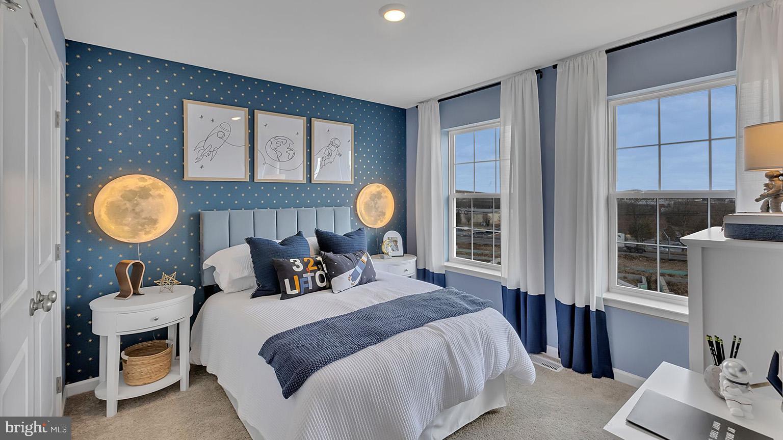 FOGELSVILLE - Residential