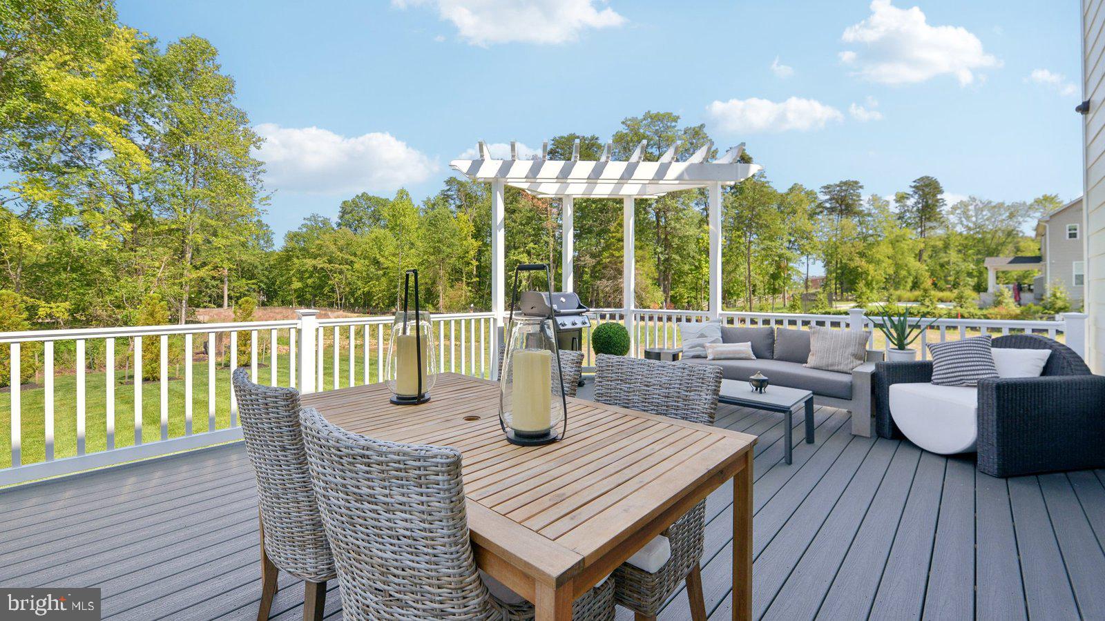 VIRGINIA CROSSING - Residential