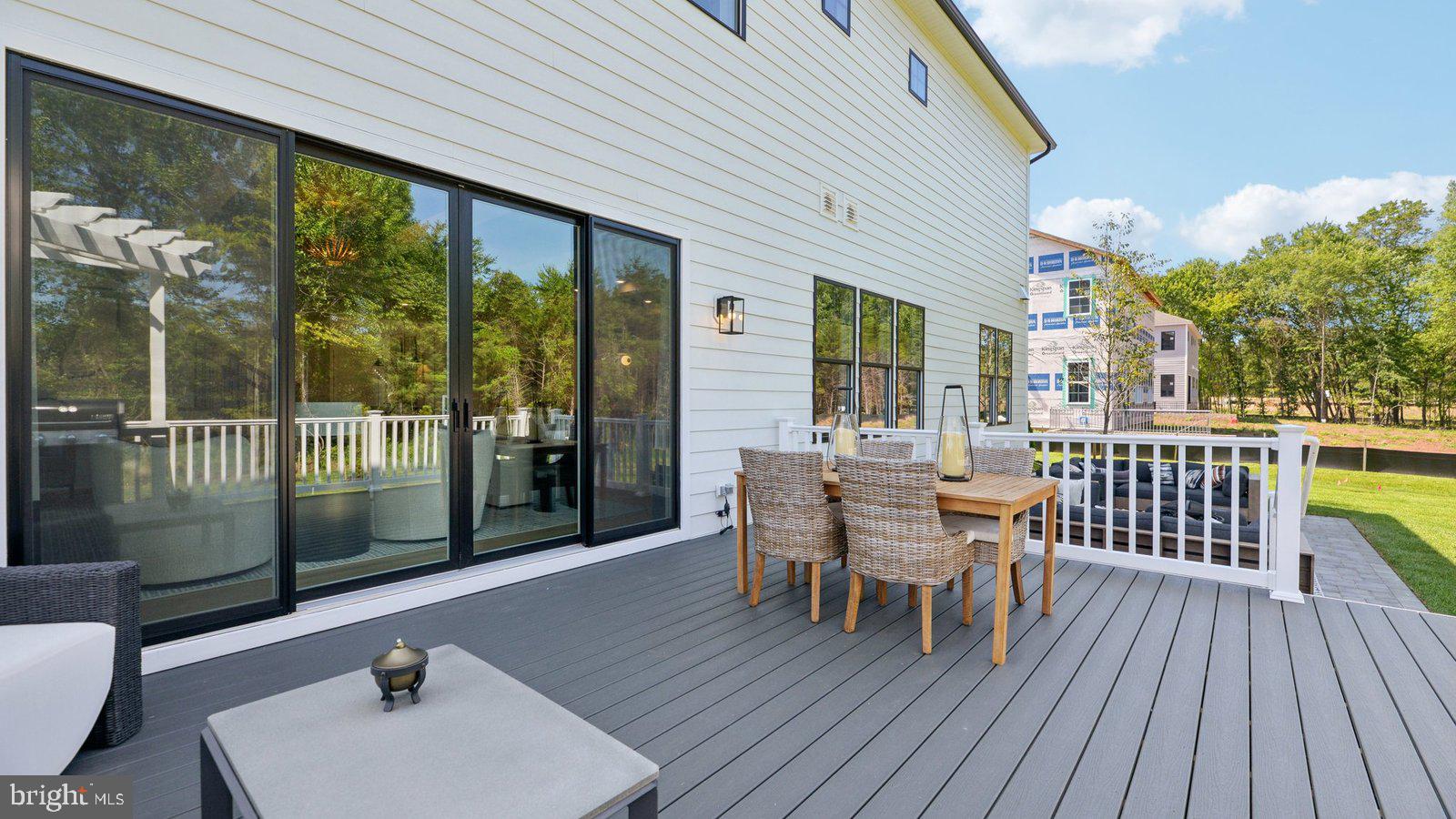 VIRGINIA CROSSING - Residential