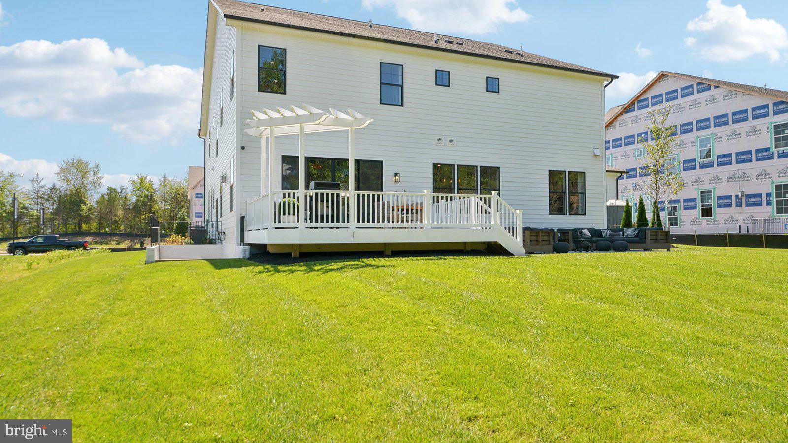 VIRGINIA CROSSING - Residential