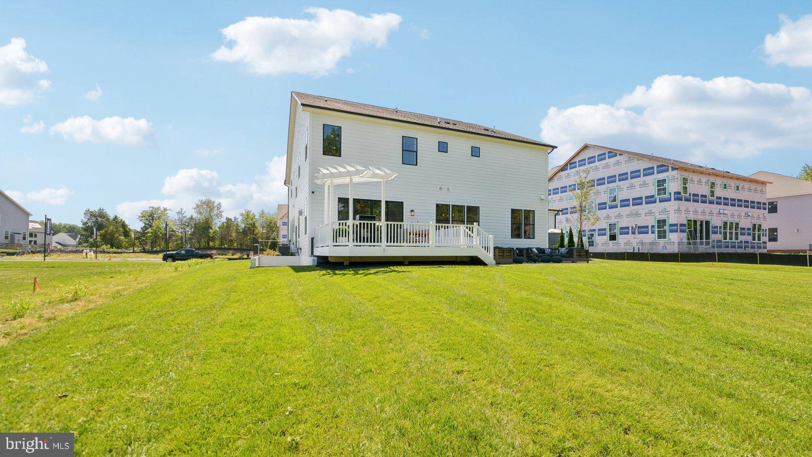 VIRGINIA CROSSING - Residential