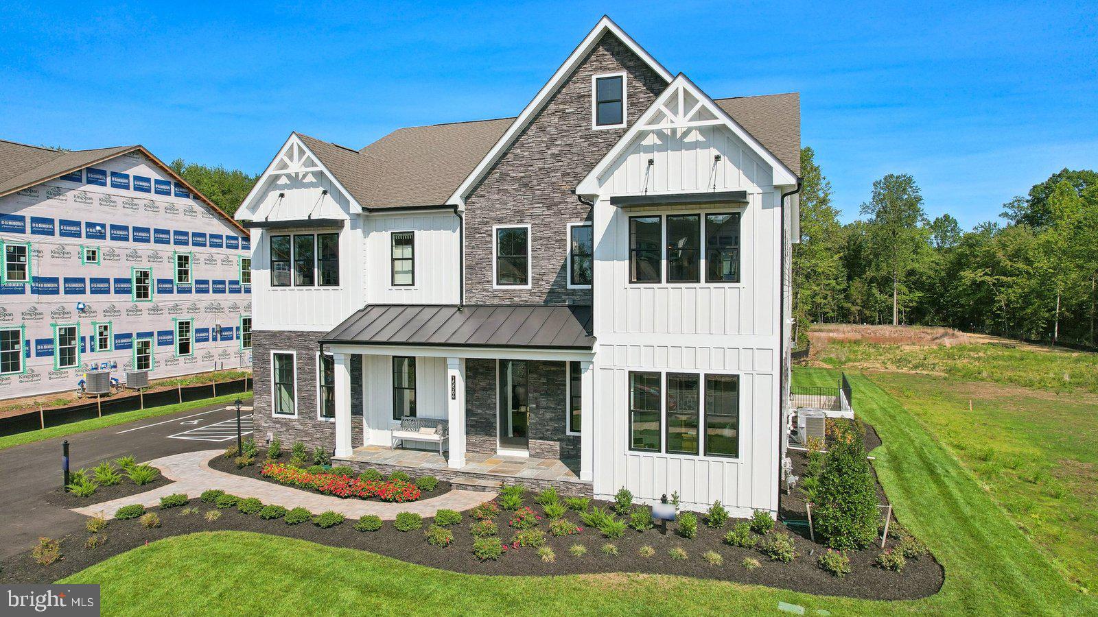 VIRGINIA CROSSING - Residential