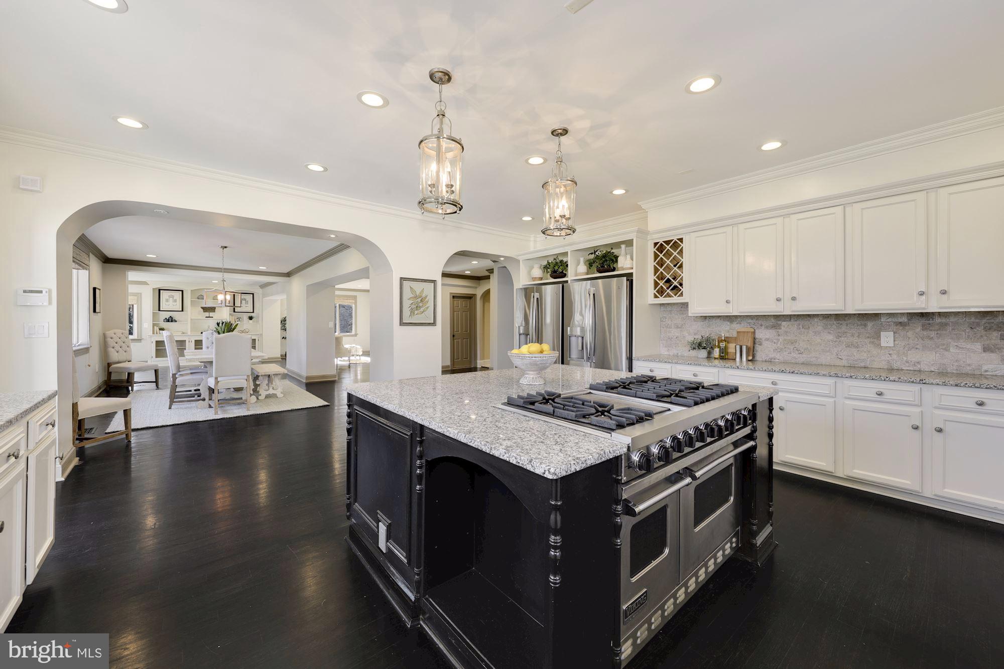 CHEVY CHASE - Residential