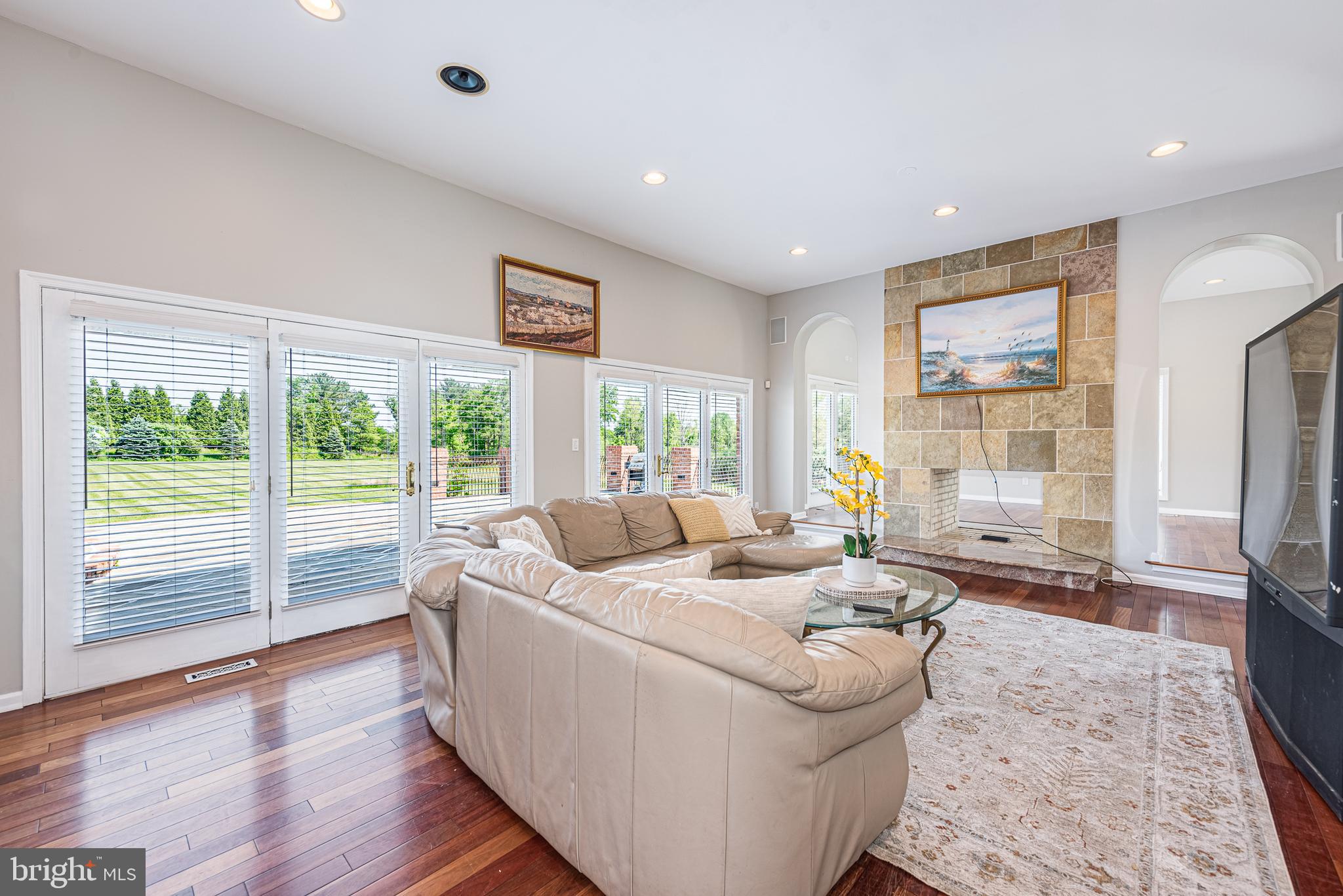 SHAWAN AT HUNT VALLEY - Residential