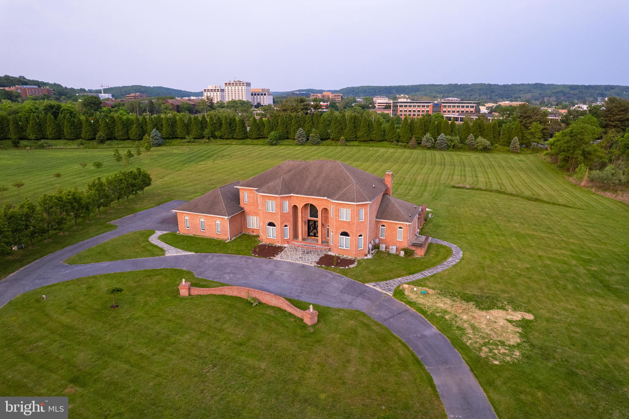 SHAWAN AT HUNT VALLEY - Residential