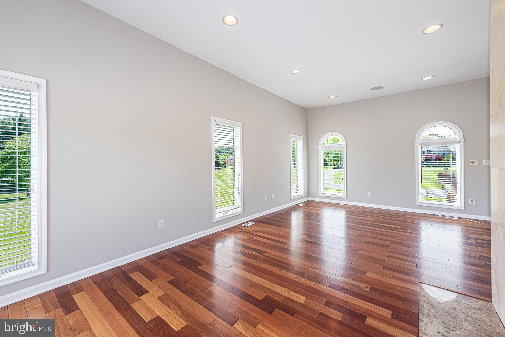 SHAWAN AT HUNT VALLEY - Residential