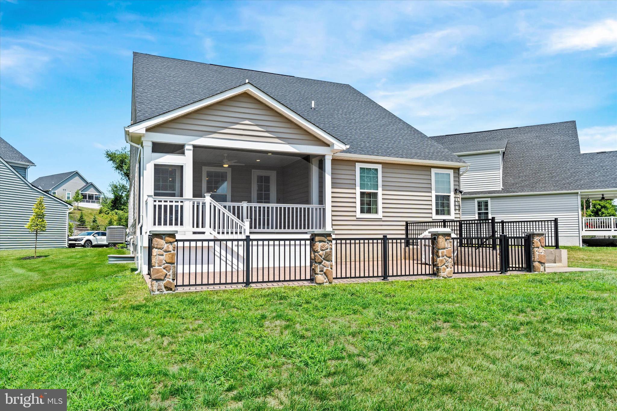 GREYSTONE - Residential