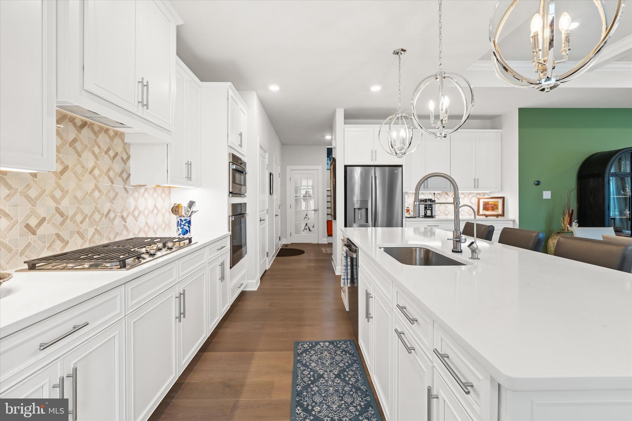 GREYSTONE - Residential